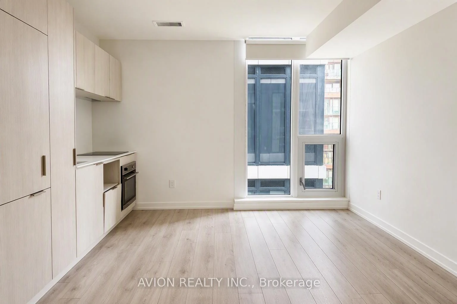 Photo 7 of Unit 731, 77 Shuter Street, Toronto, Church-Yonge Corridor — HOMEH