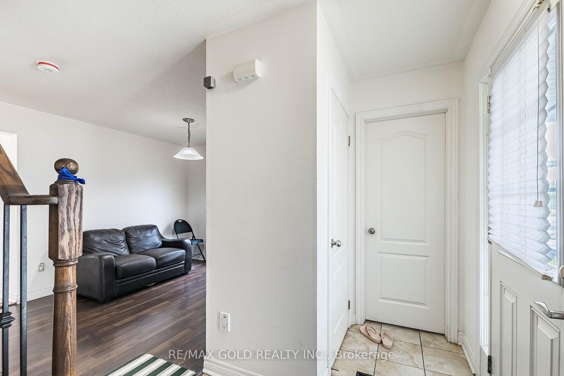 Photo 7 of 5 Denali Crescent, Brampton, Bram East — HOMEH