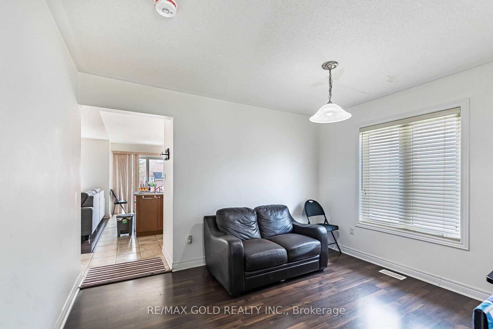 Photo 9 of 5 Denali Crescent, Brampton, Bram East — HOMEH