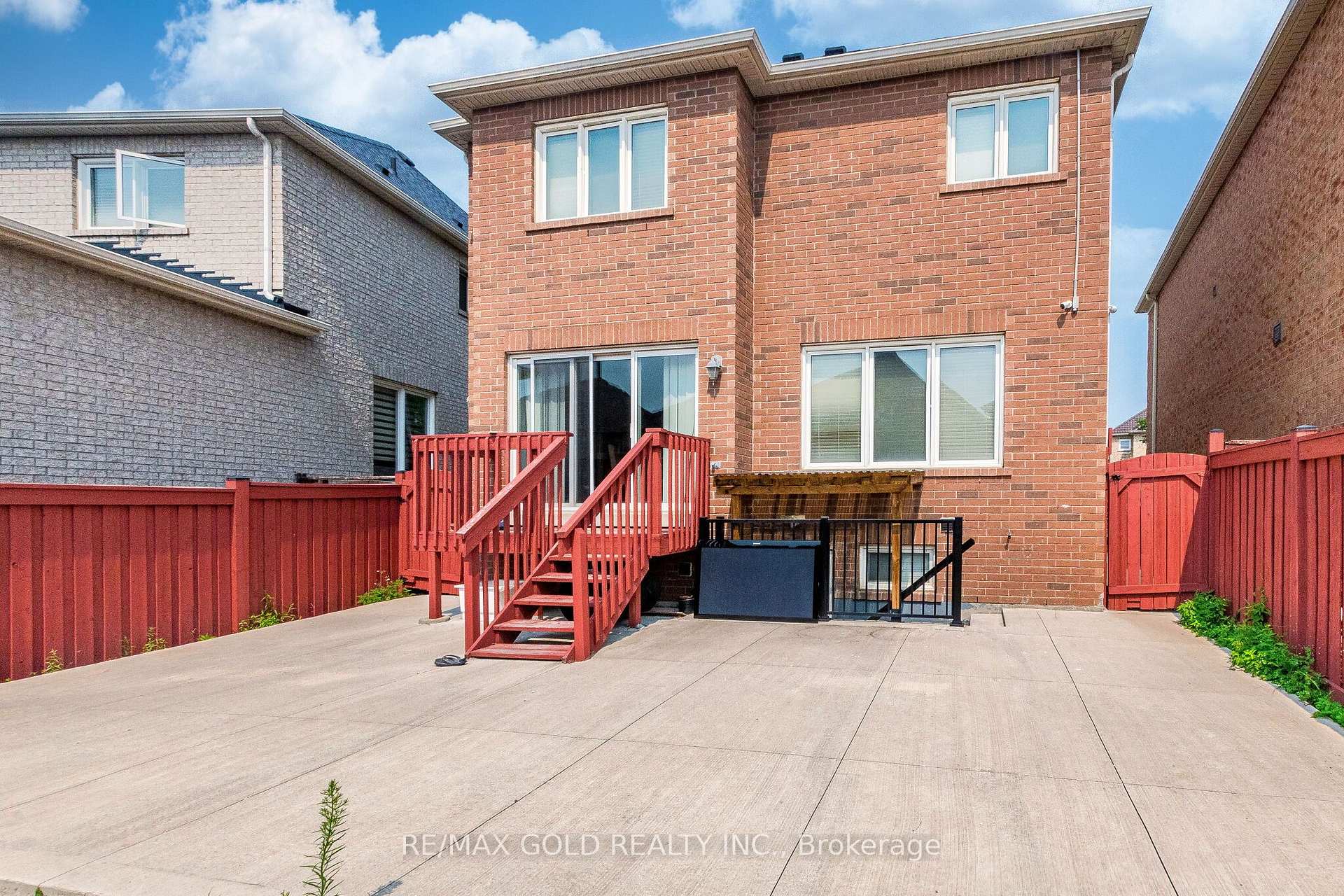Photo 48 of 5 Denali Crescent, Brampton, Bram East — HOMEH