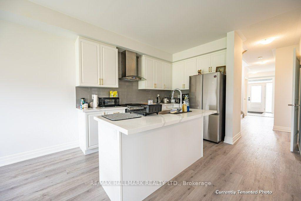 Photo 10 of 32 Nicort Road, Wasaga Beach — HOMEH