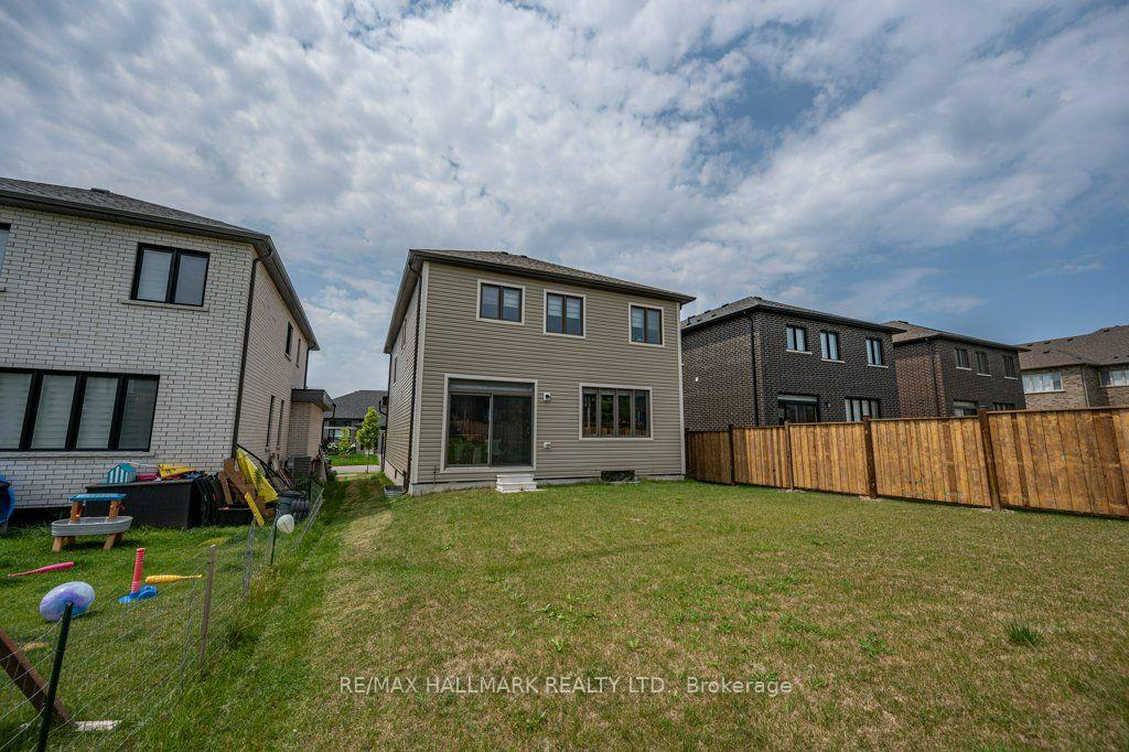 Photo 27 of 32 Nicort Road, Wasaga Beach — HOMEH