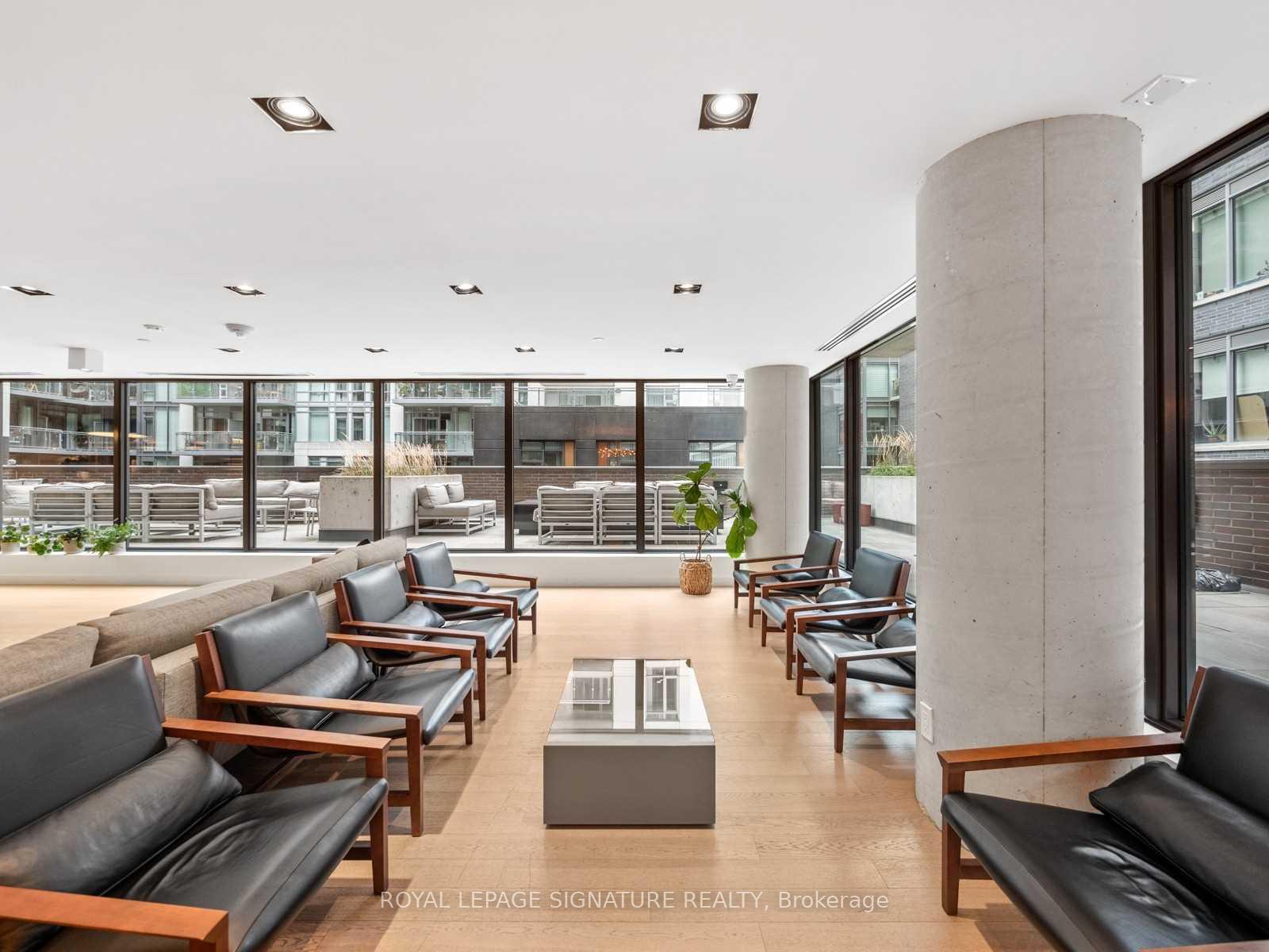 Photo 12 of Unit 1413, 111 Bathurst Street, Toronto, Waterfront Communities — HOMEH