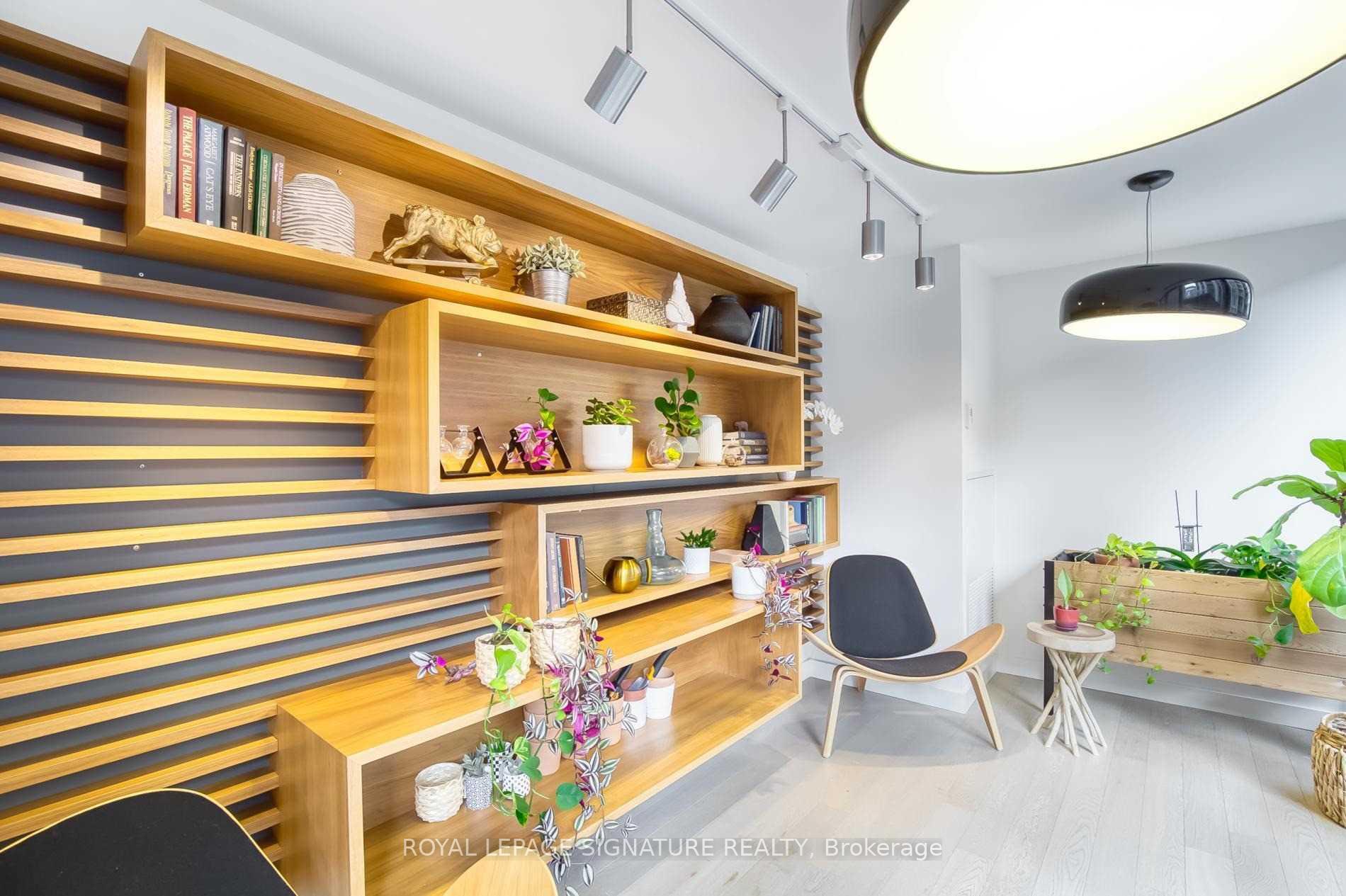 Photo 13 of Unit 1413, 111 Bathurst Street, Toronto, Waterfront Communities — HOMEH