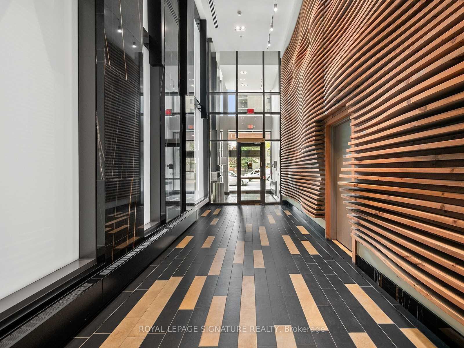 Photo 18 of Unit 1413, 111 Bathurst Street, Toronto, Waterfront Communities — HOMEH
