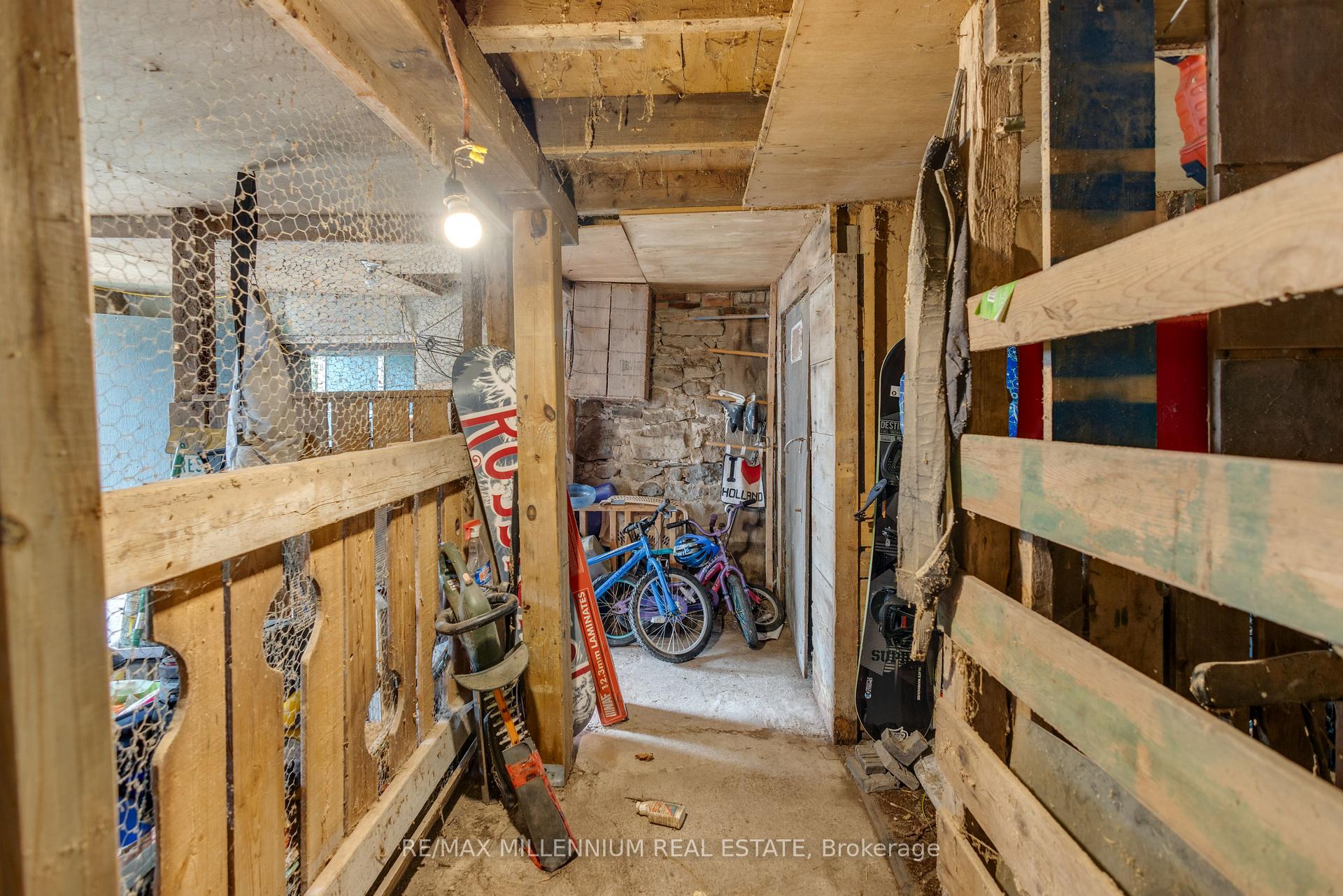 Photo 25 of 1510 Station Road, Caledon, Cheltenham — HOMEH