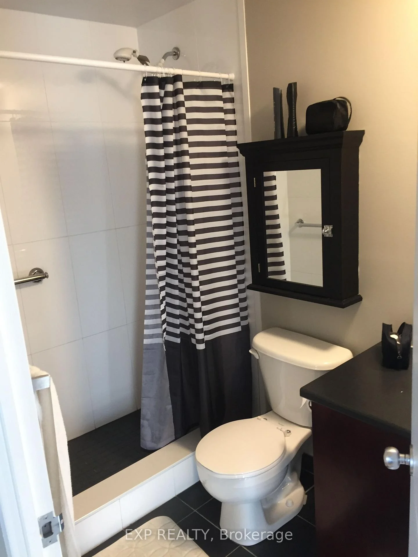 Photo 51 of Unit 1902, 179 George Street, Ottawa, Lower Town/Byward Market — HOMEH