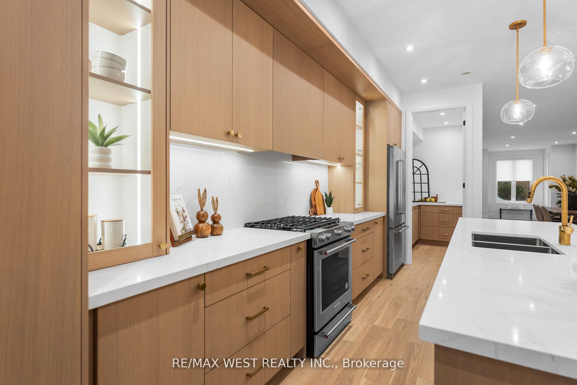 Photo 12 of 64 Gwynne Avenue, Toronto, South Parkdale — HOMEH