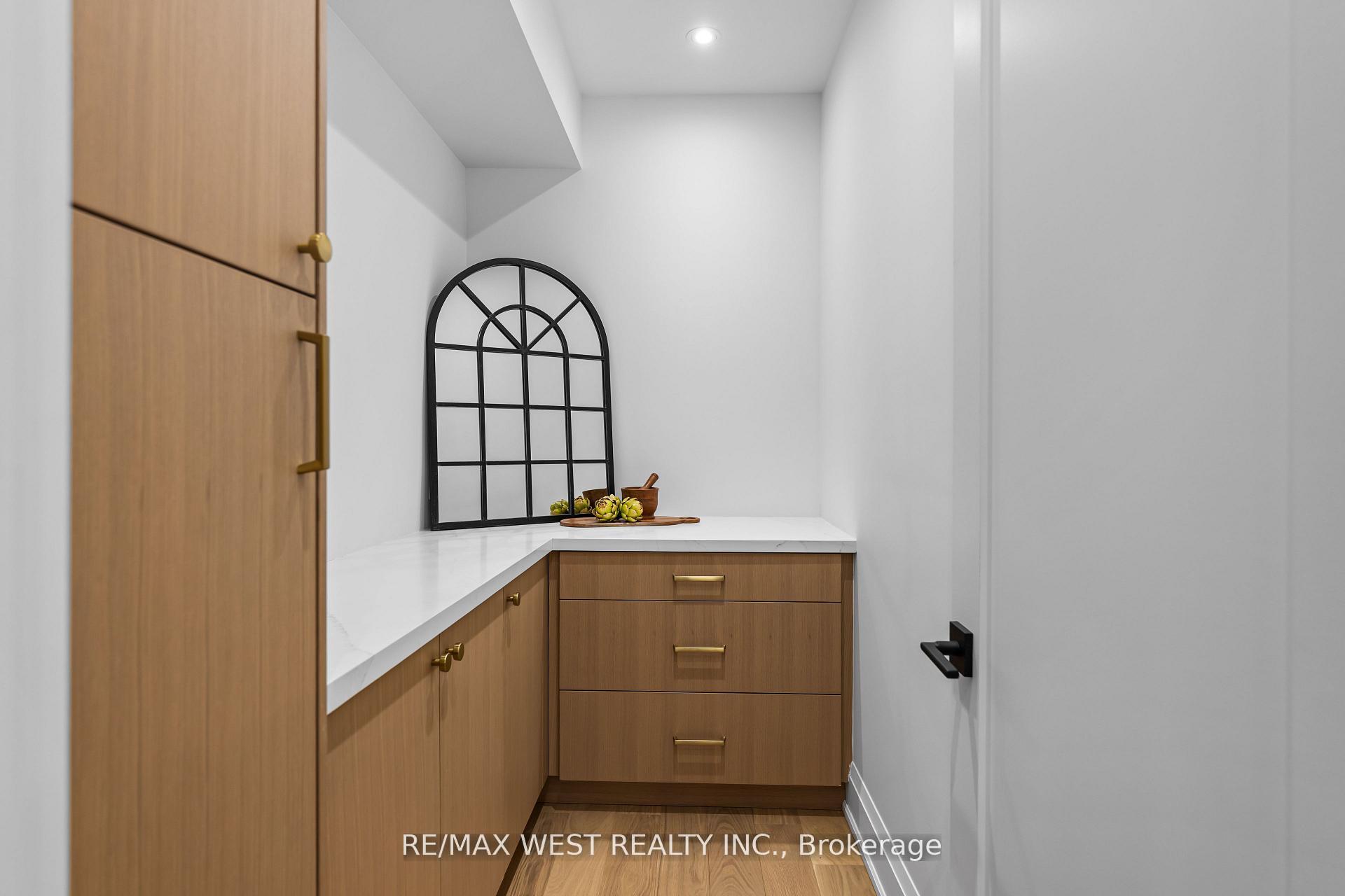Photo 13 of 64 Gwynne Avenue, Toronto, South Parkdale — HOMEH
