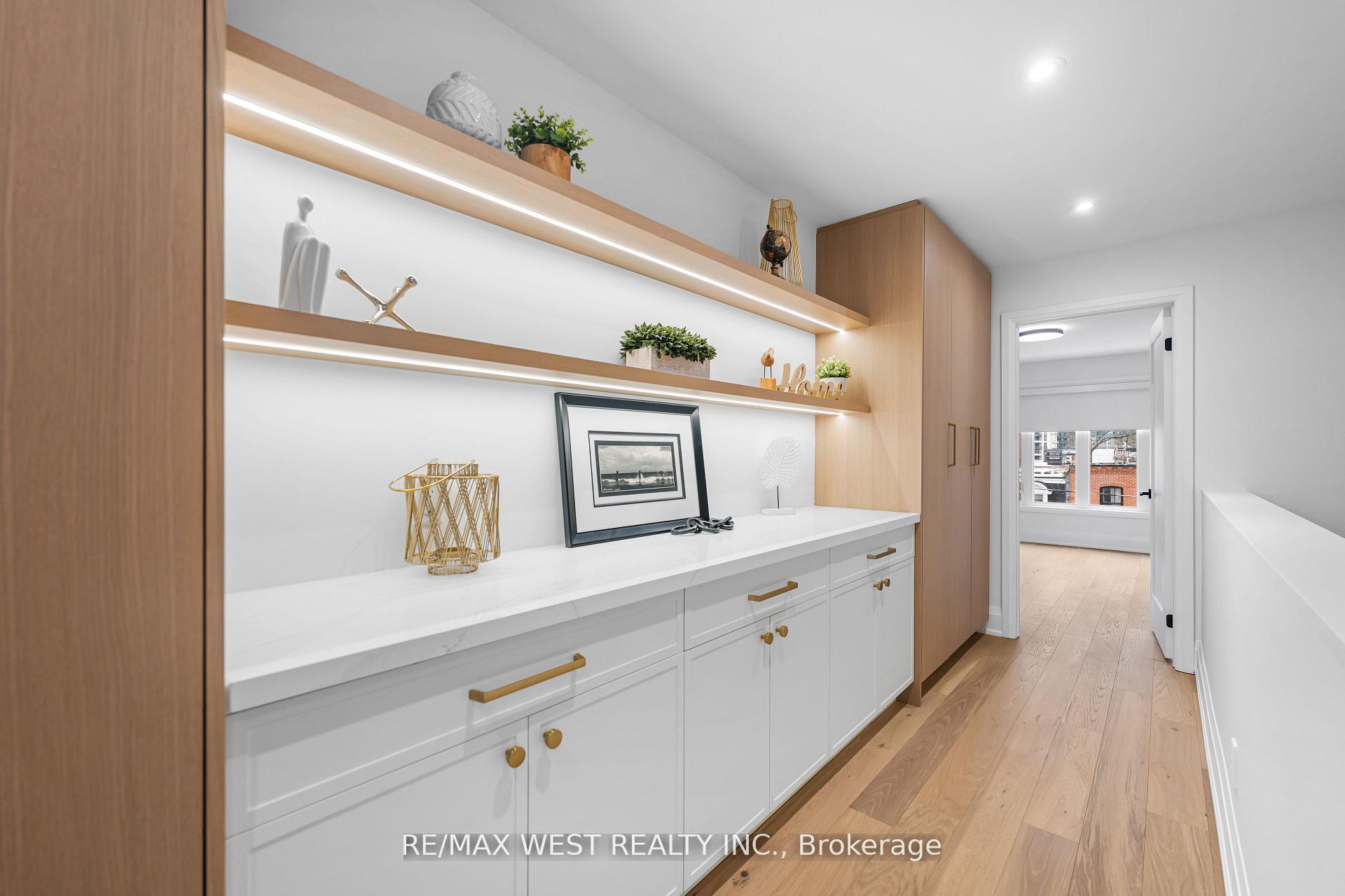 Photo 30 of 64 Gwynne Avenue, Toronto, South Parkdale — HOMEH