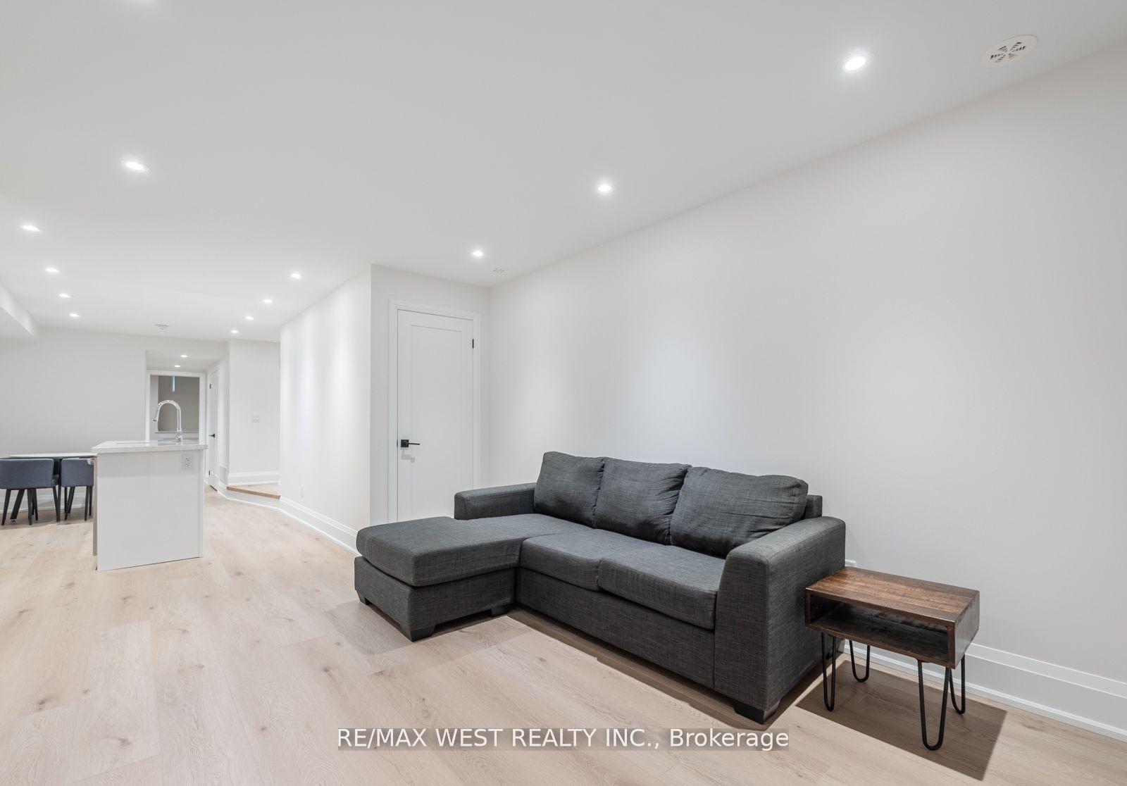 Photo 42 of 64 Gwynne Avenue, Toronto, South Parkdale — HOMEH