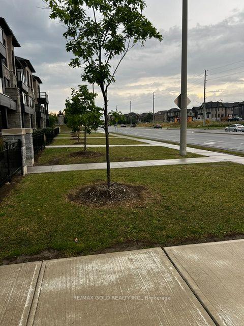 Photo 3 of Unit 18, 9430 The Gore Road, Brampton, Bram East — HOMEH