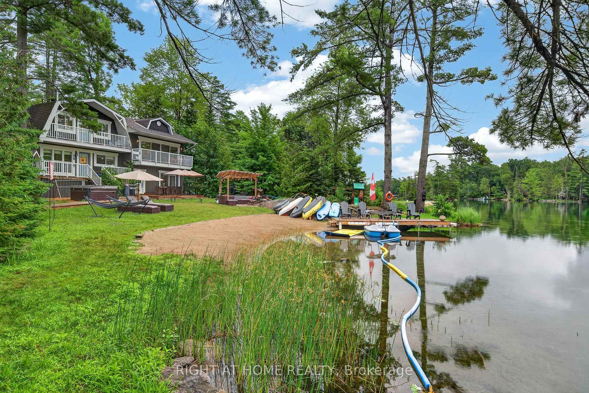 Photo 3 of 3583 Riverdale Drive, Severn, Washago — HOMEH