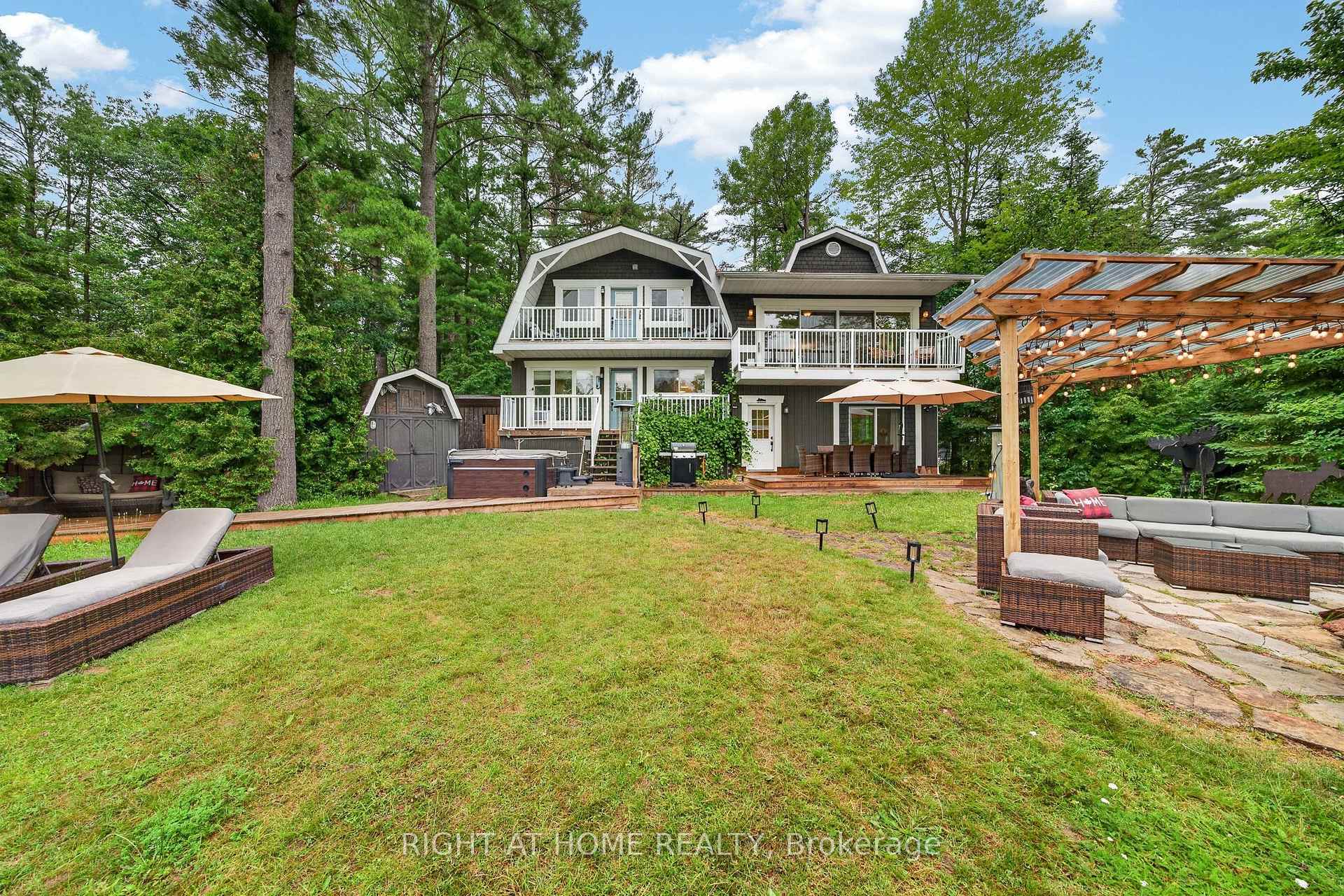 Photo 5 of 3583 Riverdale Drive, Severn, Washago — HOMEH