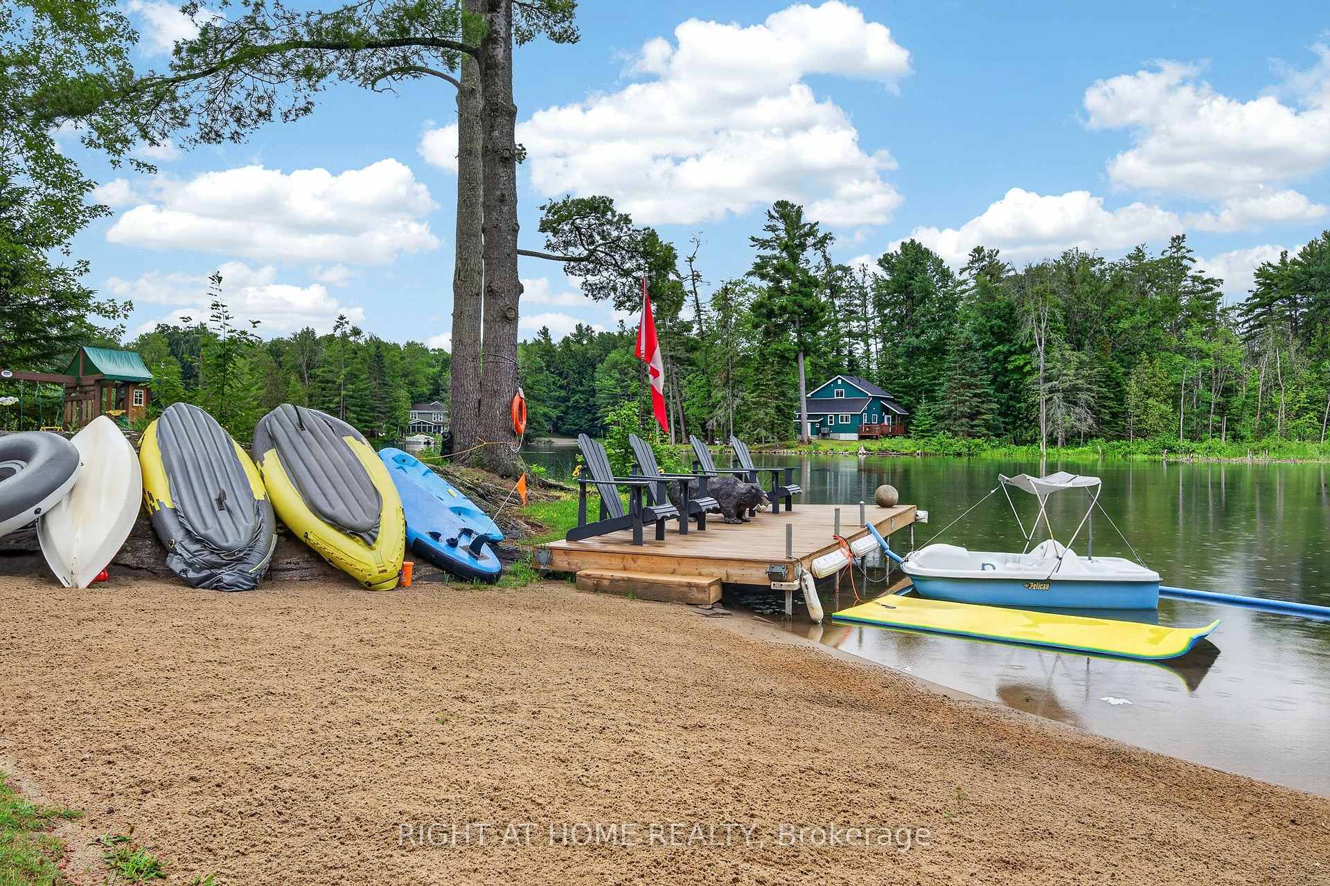 Photo 10 of 3583 Riverdale Drive, Severn, Washago — HOMEH