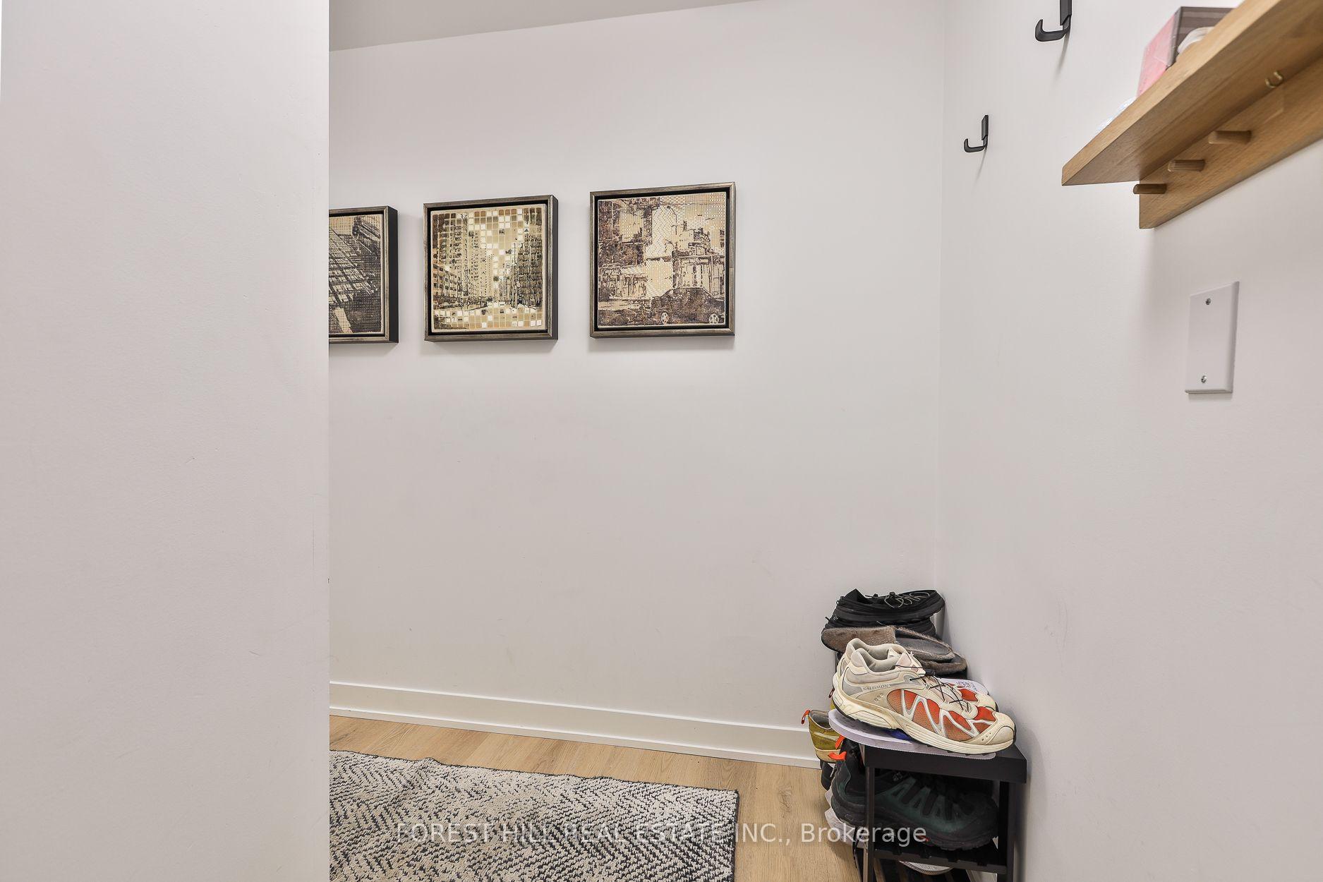 Photo 2 of Unit 522, 95 Bathurst Street, Toronto, Waterfront Communities — HOMEH