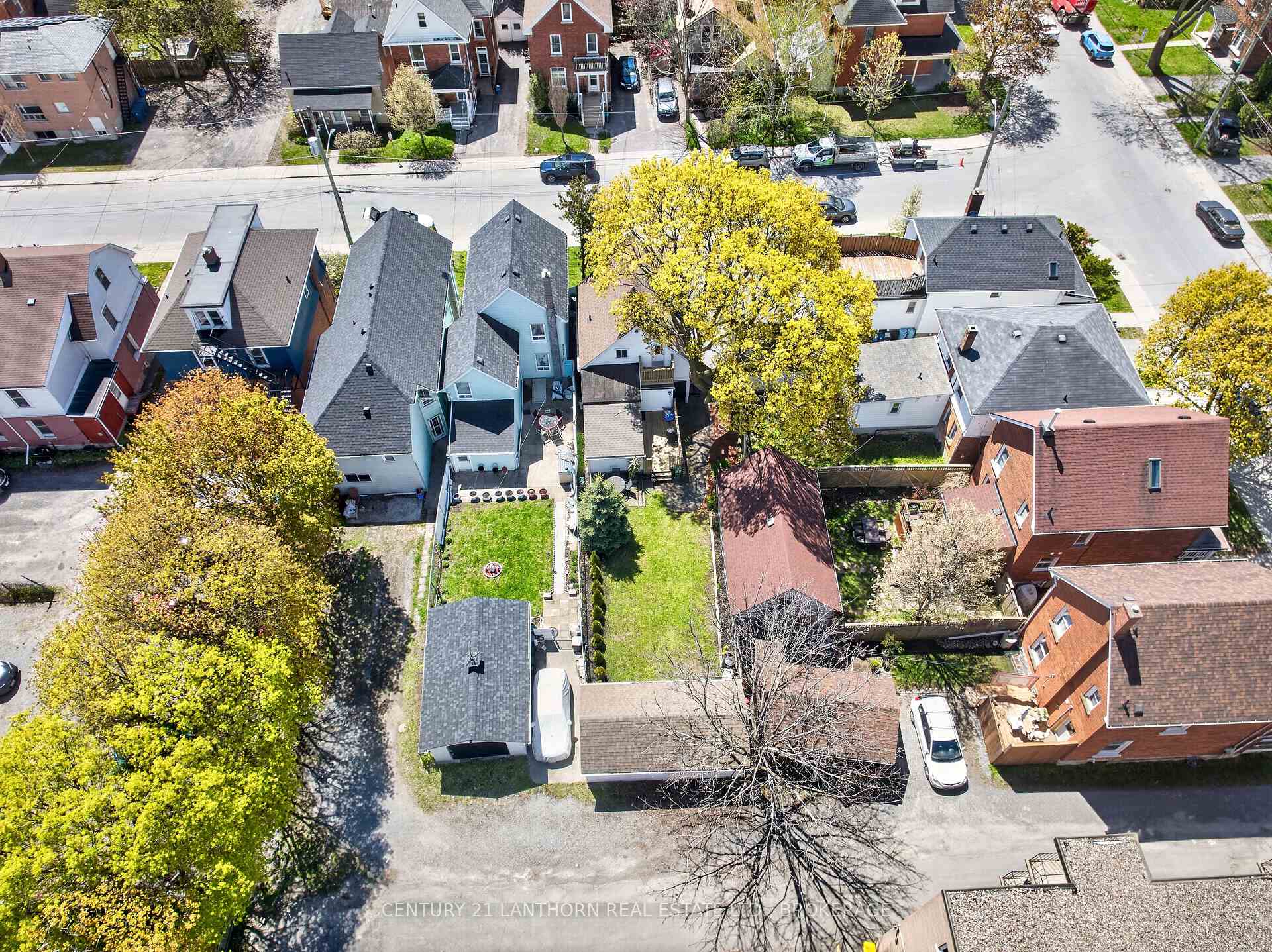 Photo 7 of 23 Jenkins Street, Kingston, East of Sir John A. Blvd — HOMEH