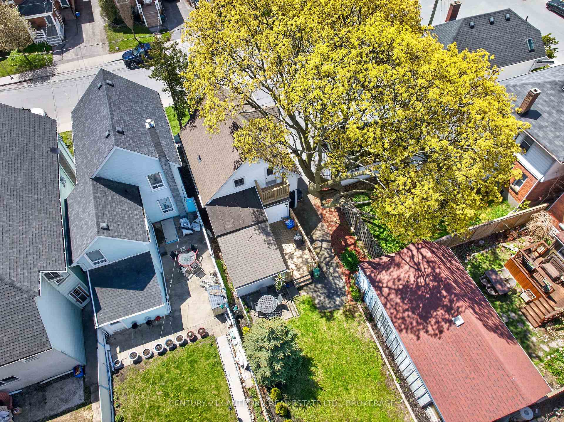 Photo 8 of 23 Jenkins Street, Kingston, East of Sir John A. Blvd — HOMEH