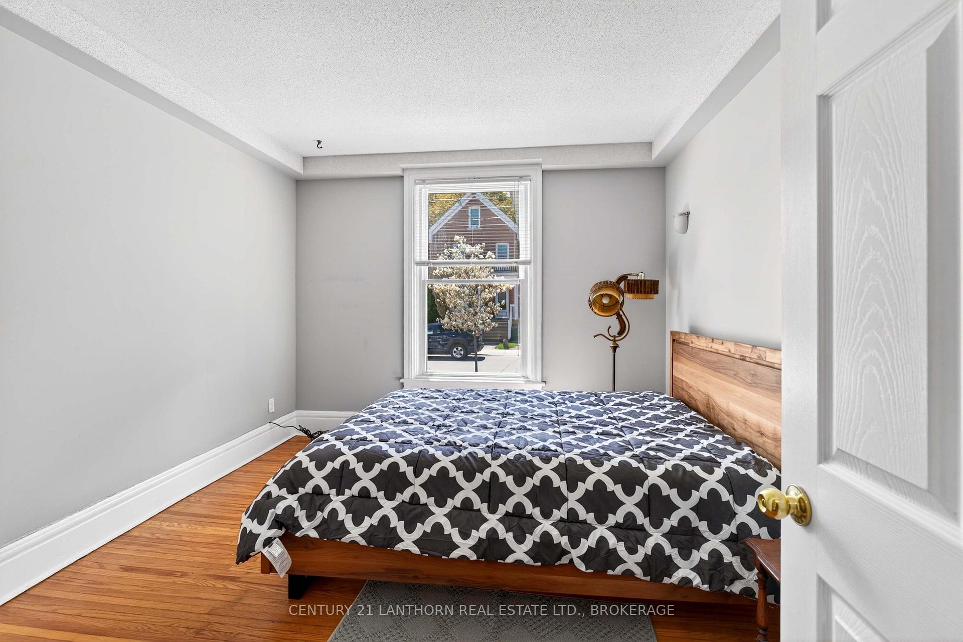 Photo 18 of 23 Jenkins Street, Kingston, East of Sir John A. Blvd — HOMEH