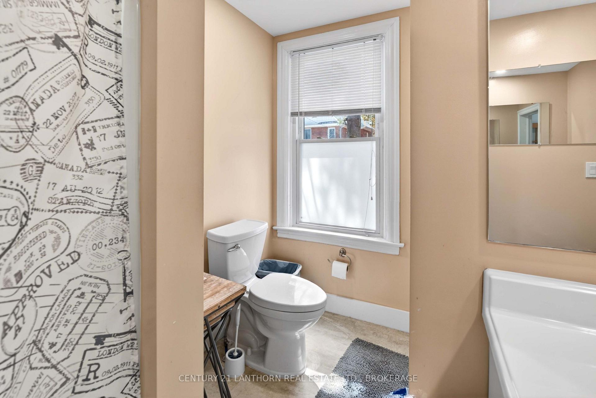 Photo 24 of 23 Jenkins Street, Kingston, East of Sir John A. Blvd — HOMEH