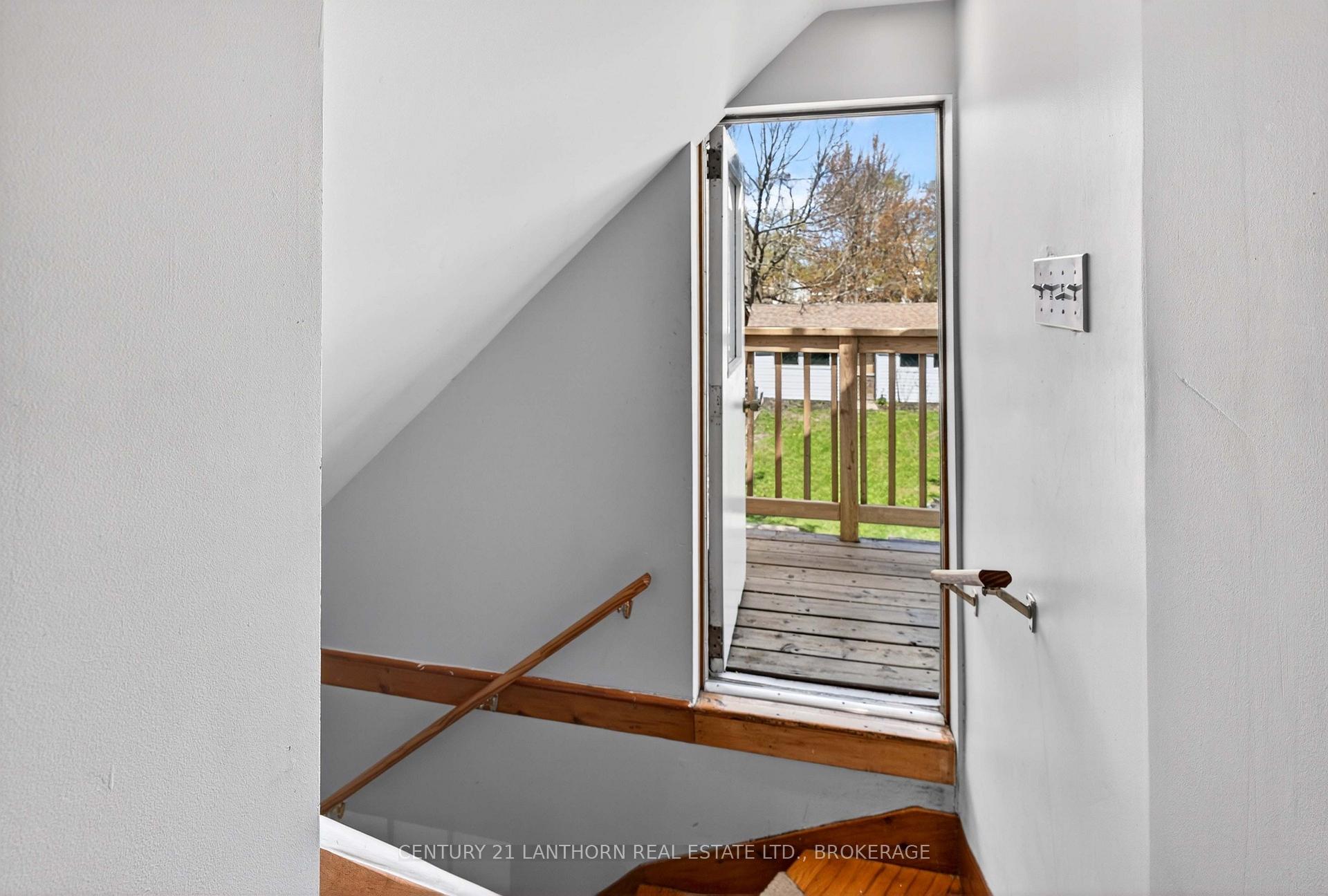 Photo 42 of 23 Jenkins Street, Kingston, East of Sir John A. Blvd — HOMEH