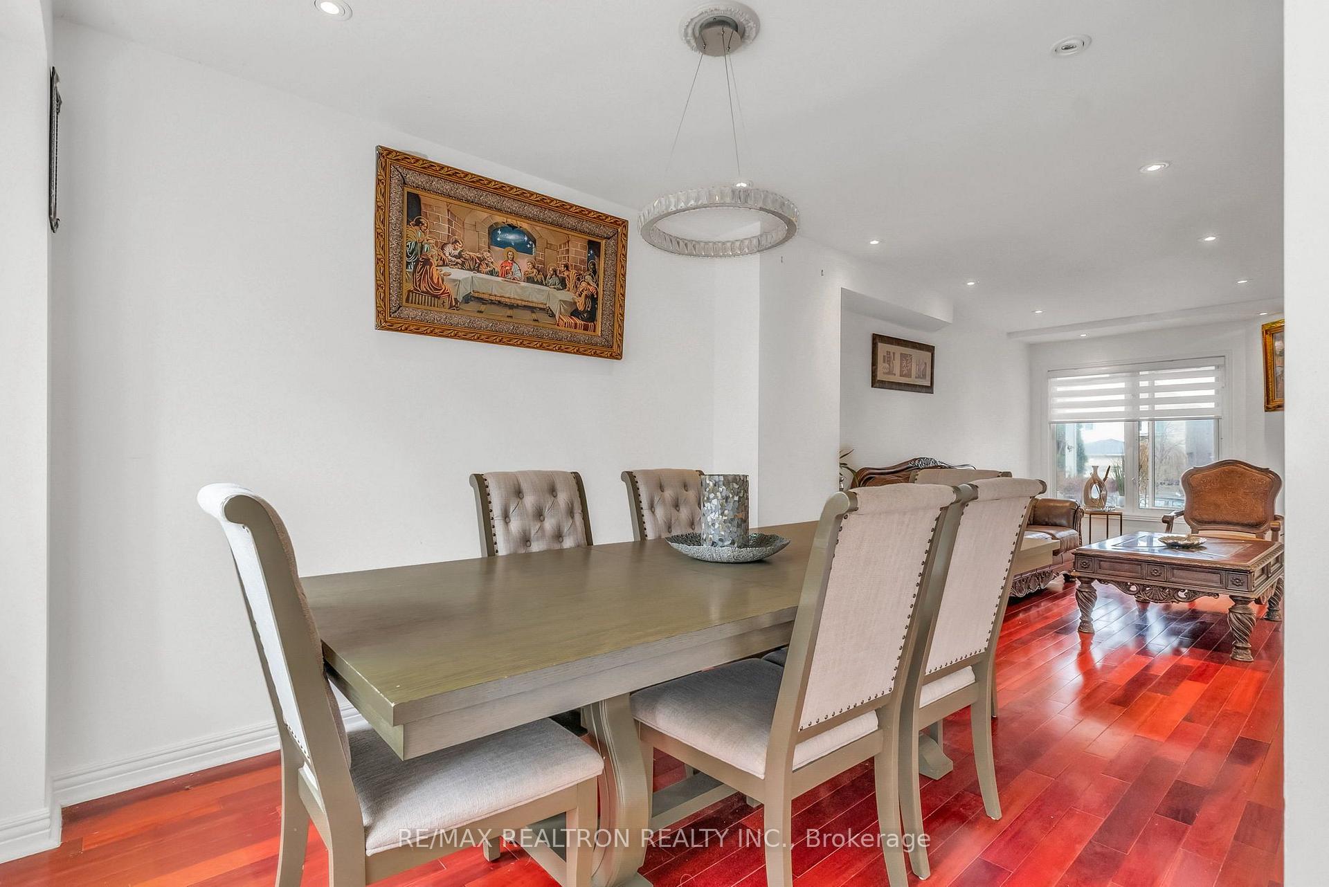 Photo 11 of 89 Beaconsfield Avenue, Brampton, Fletcher's West — HOMEH