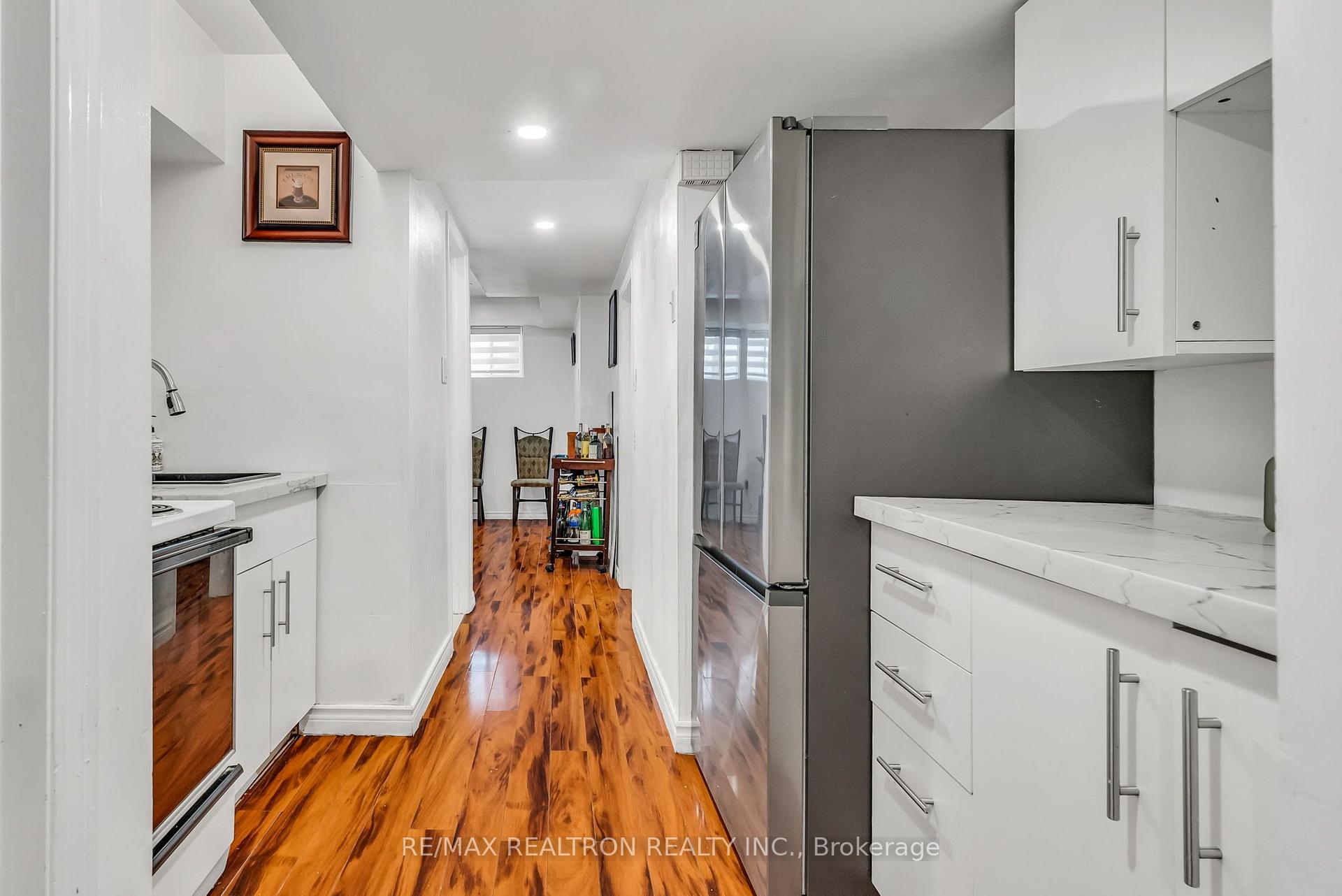 Photo 36 of 89 Beaconsfield Avenue, Brampton, Fletcher's West — HOMEH
