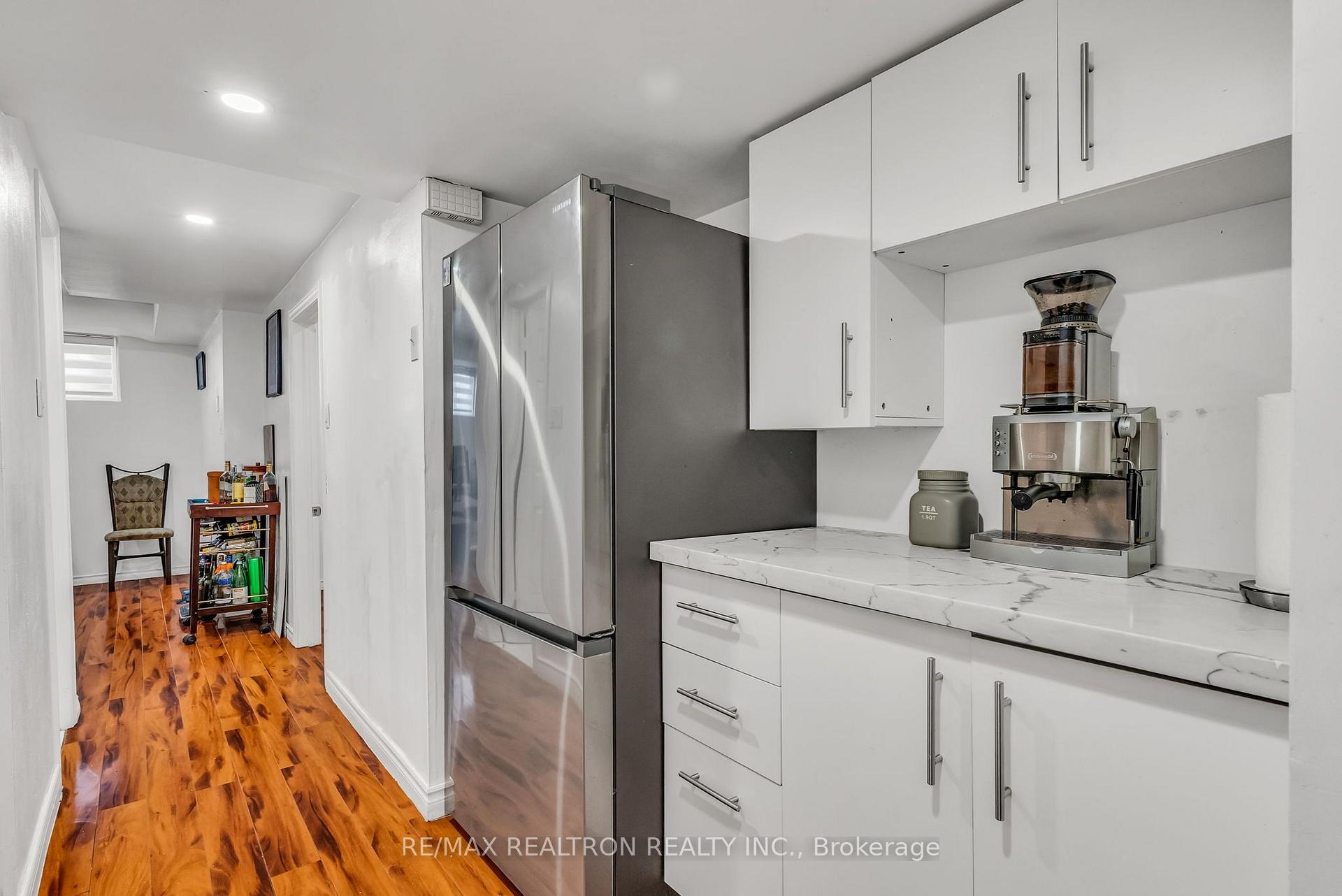 Photo 38 of 89 Beaconsfield Avenue, Brampton, Fletcher's West — HOMEH