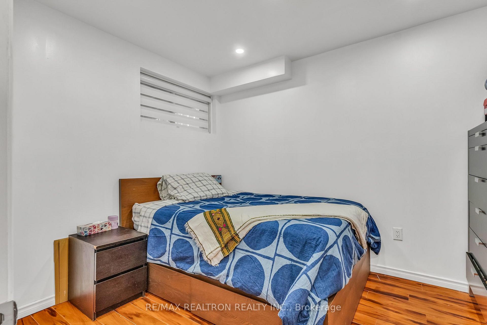 Photo 40 of 89 Beaconsfield Avenue, Brampton, Fletcher's West — HOMEH