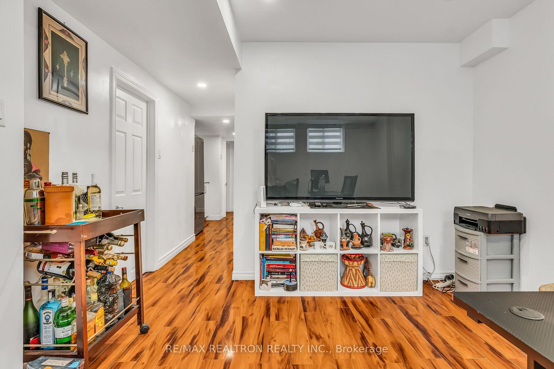 Photo 42 of 89 Beaconsfield Avenue, Brampton, Fletcher's West — HOMEH