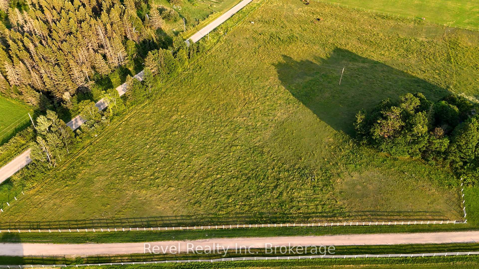 Photo 3 of Boundary Road, Powassan — HOMEH