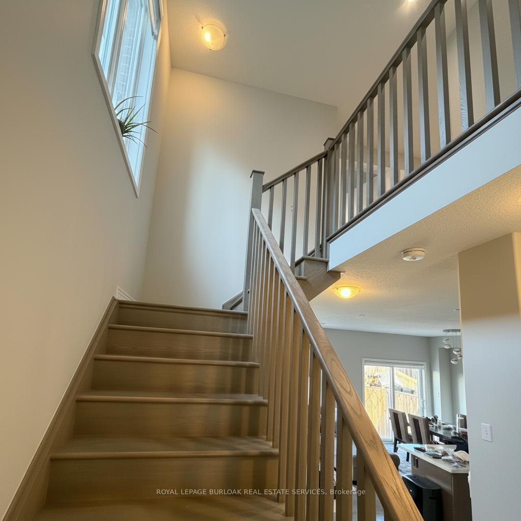 Photo 6 of 35 Pinot Crescent, Hamilton, Fruitland — HOMEH