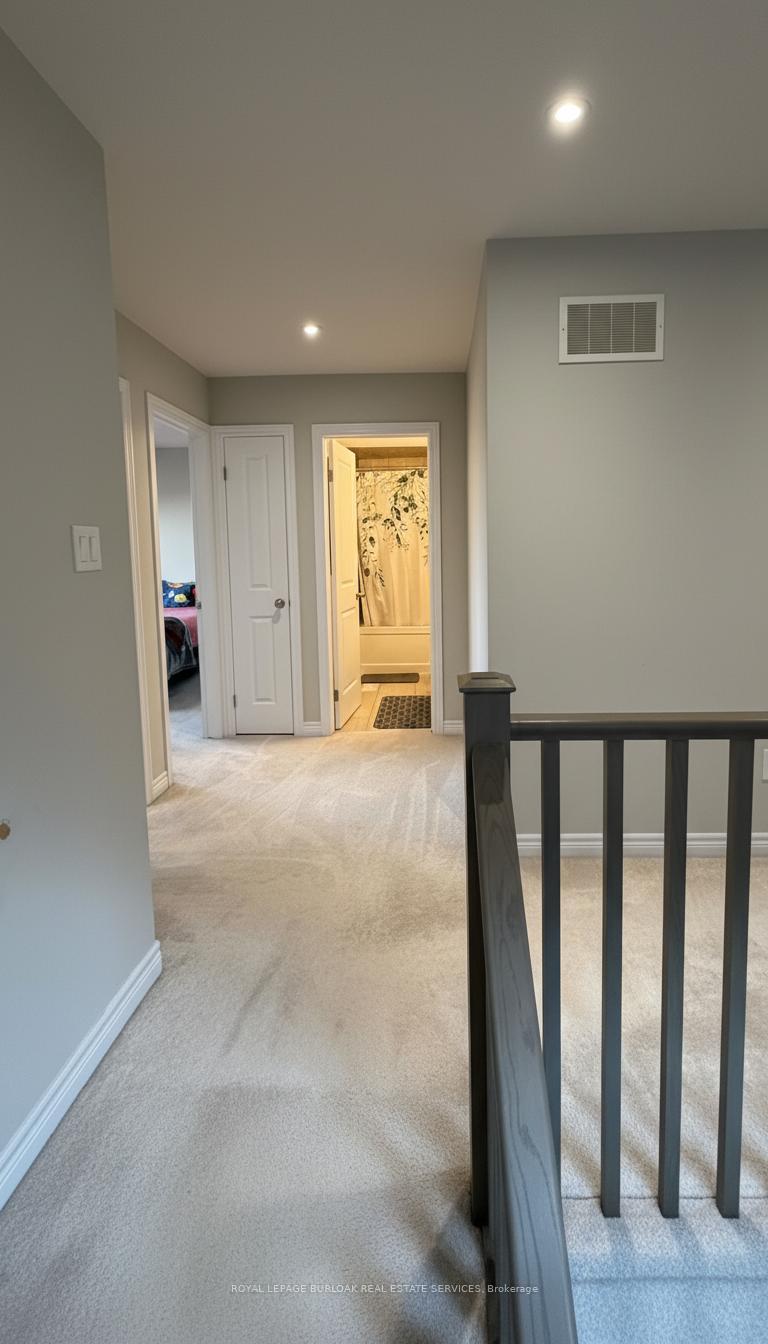 Photo 23 of 35 Pinot Crescent, Hamilton, Fruitland — HOMEH