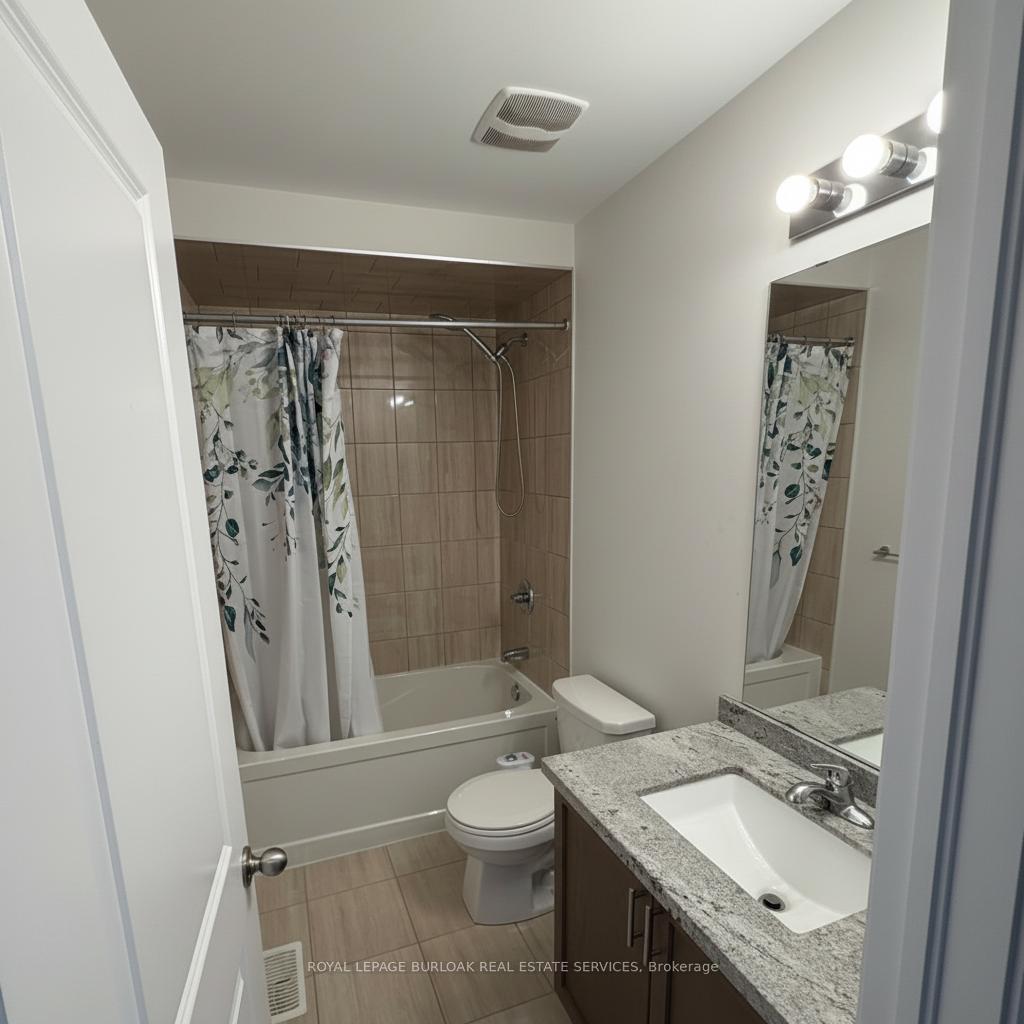 Photo 24 of 35 Pinot Crescent, Hamilton, Fruitland — HOMEH
