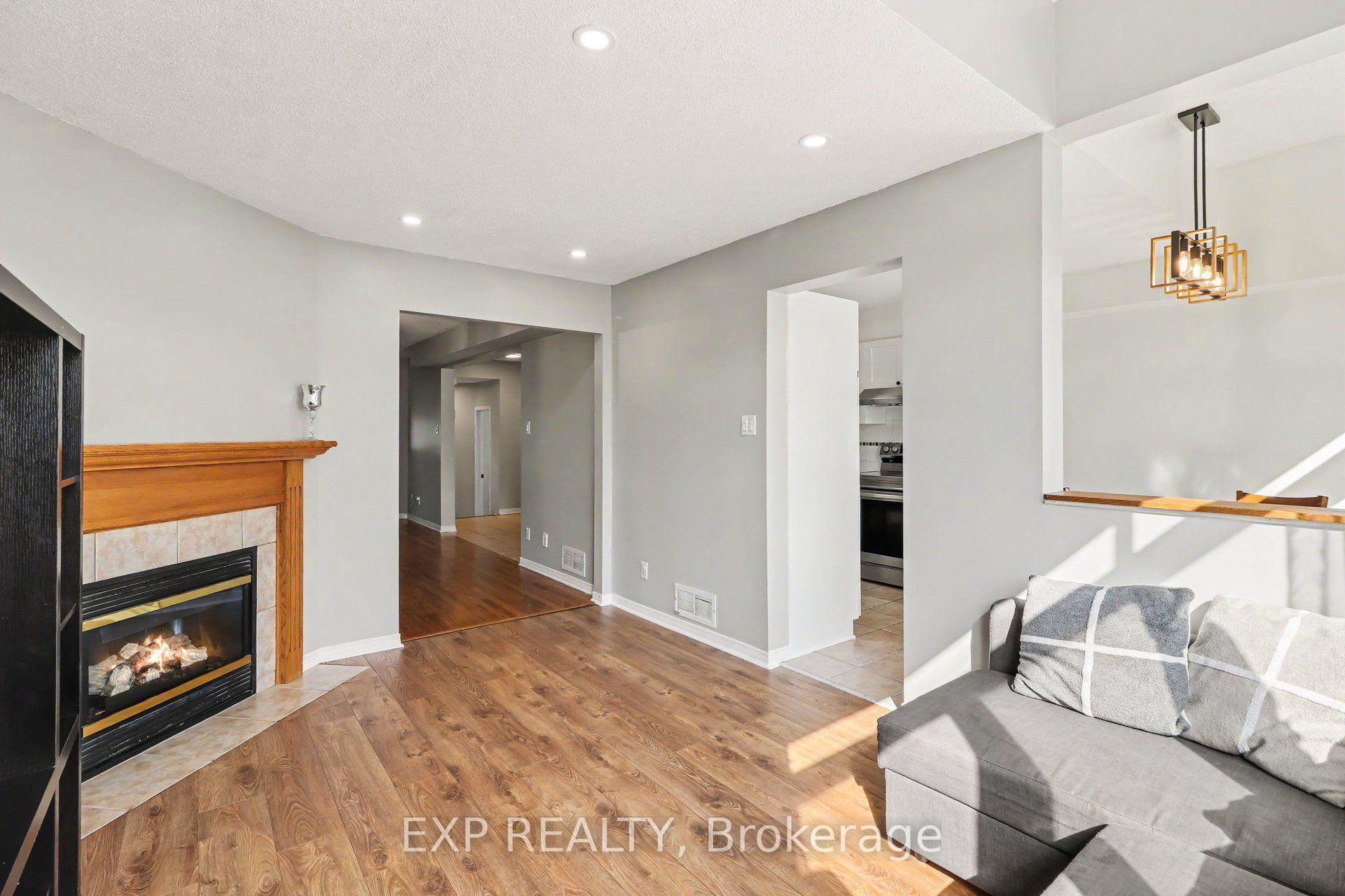 Photo 16 of 203 Duntroon Circle, Ottawa, Hunt Club Park/Greenboro — HOMEH