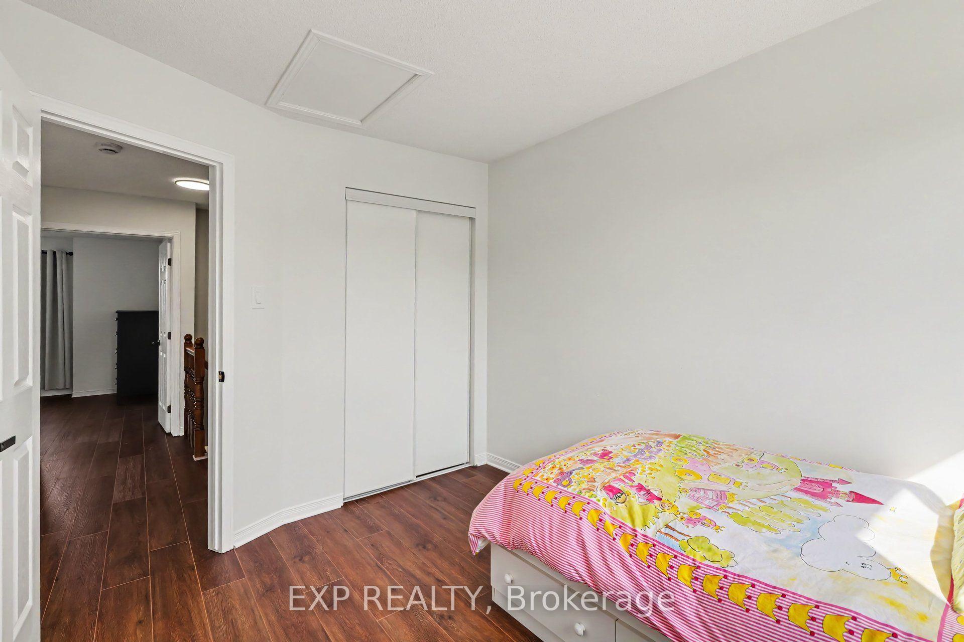 Photo 23 of 203 Duntroon Circle, Ottawa, Hunt Club Park/Greenboro — HOMEH