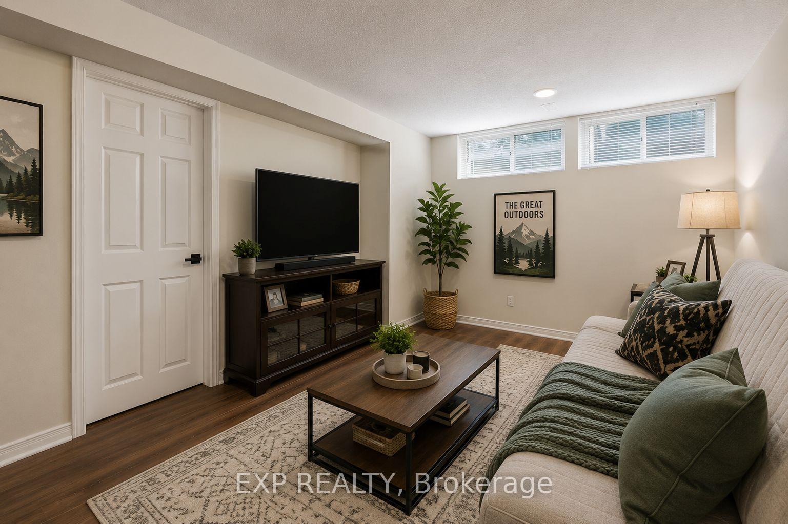 Photo 31 of 203 Duntroon Circle, Ottawa, Hunt Club Park/Greenboro — HOMEH