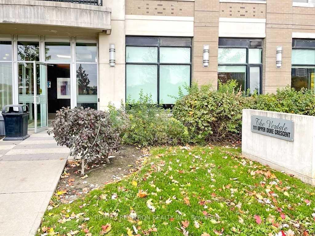 Photo 3 of Unit 701, 111 Upper Duke Crescent, Markham, Unionville — HOMEH