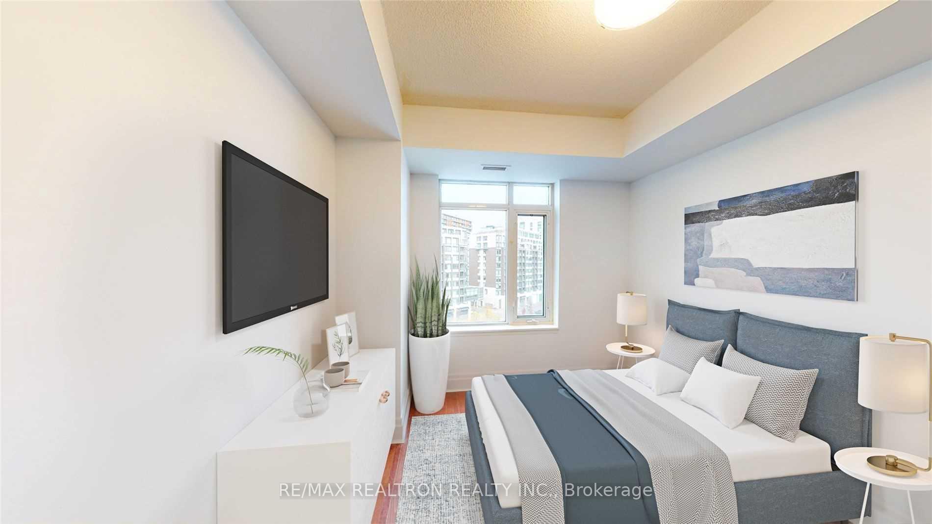 Photo 8 of Unit 701, 111 Upper Duke Crescent, Markham, Unionville — HOMEH