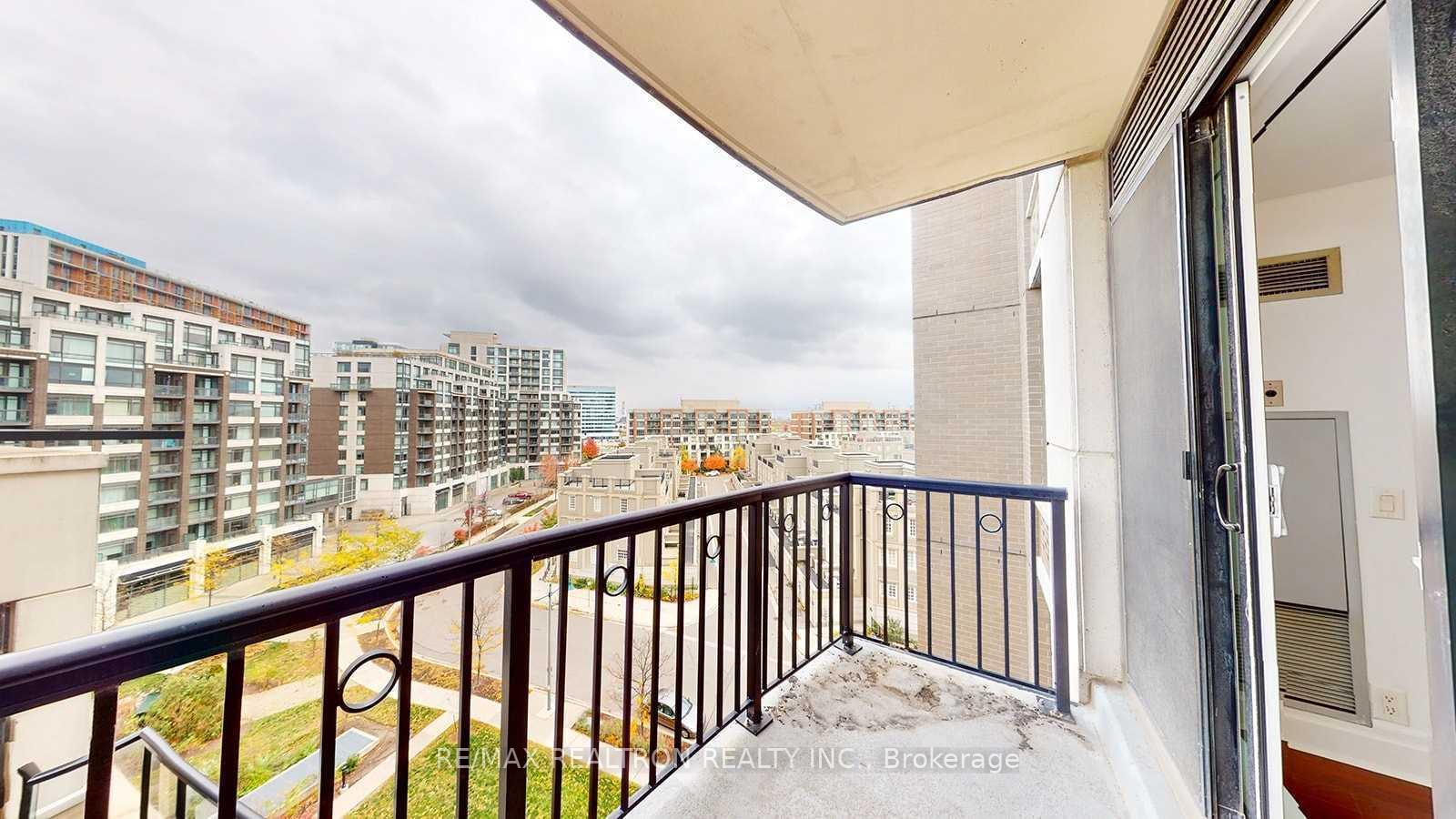 Photo 16 of Unit 701, 111 Upper Duke Crescent, Markham, Unionville — HOMEH