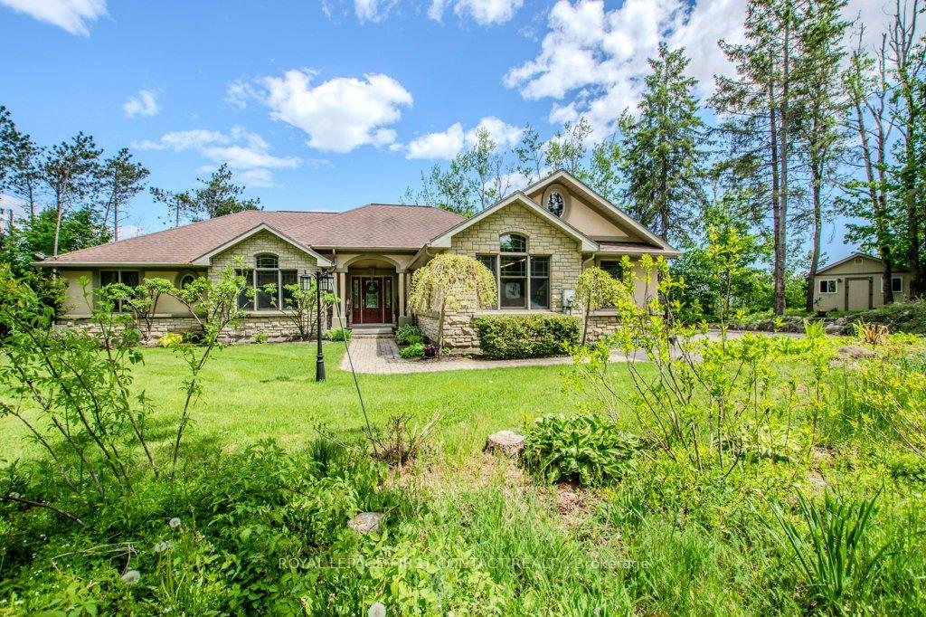 Photo 3 of 7 Nevis Ridge Drive, Oro-Medonte, Rural Oro-Medonte — HOMEH