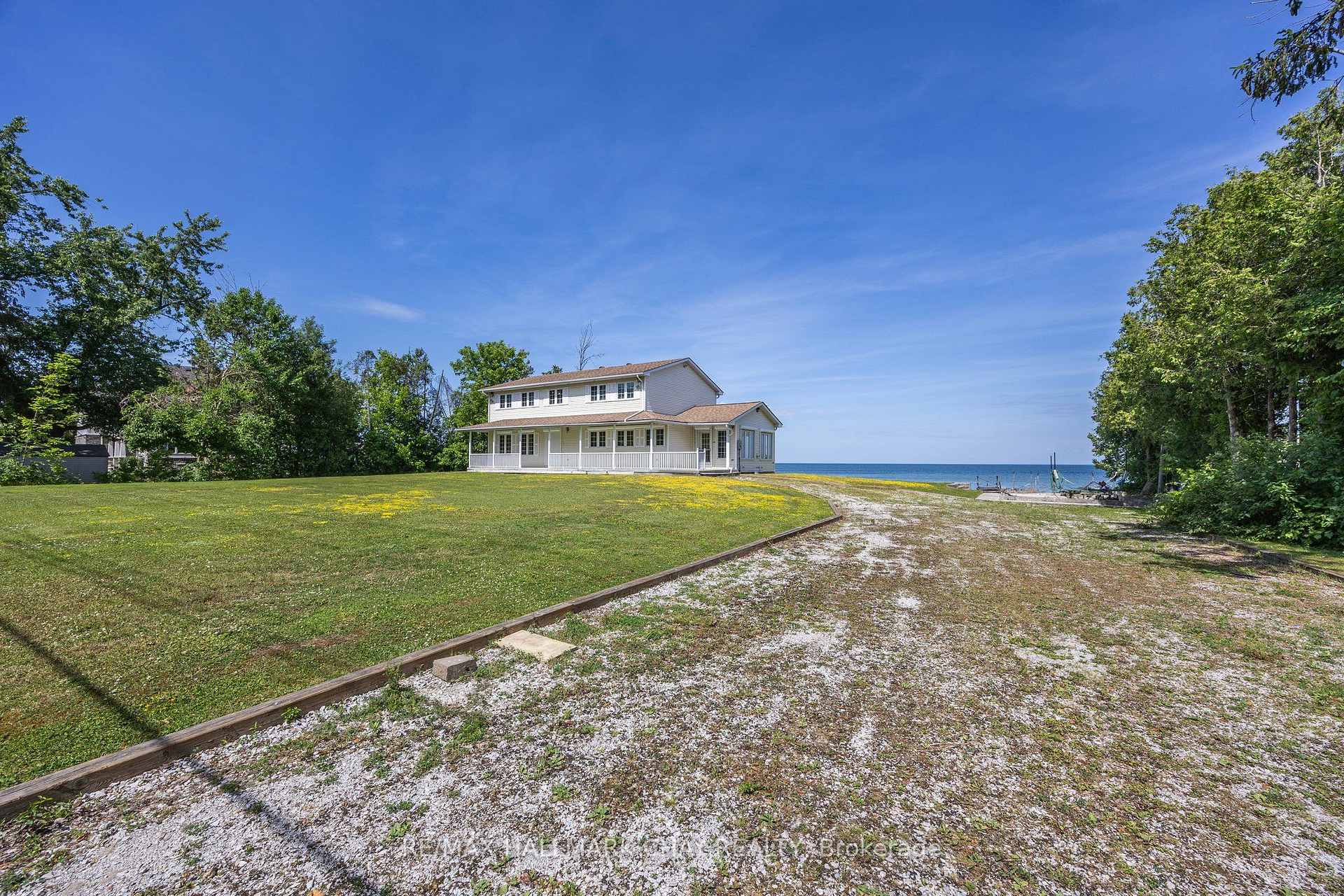 Photo 4 of 2653 Leonard Street, Innisfil, Rural Innisfil — HOMEH
