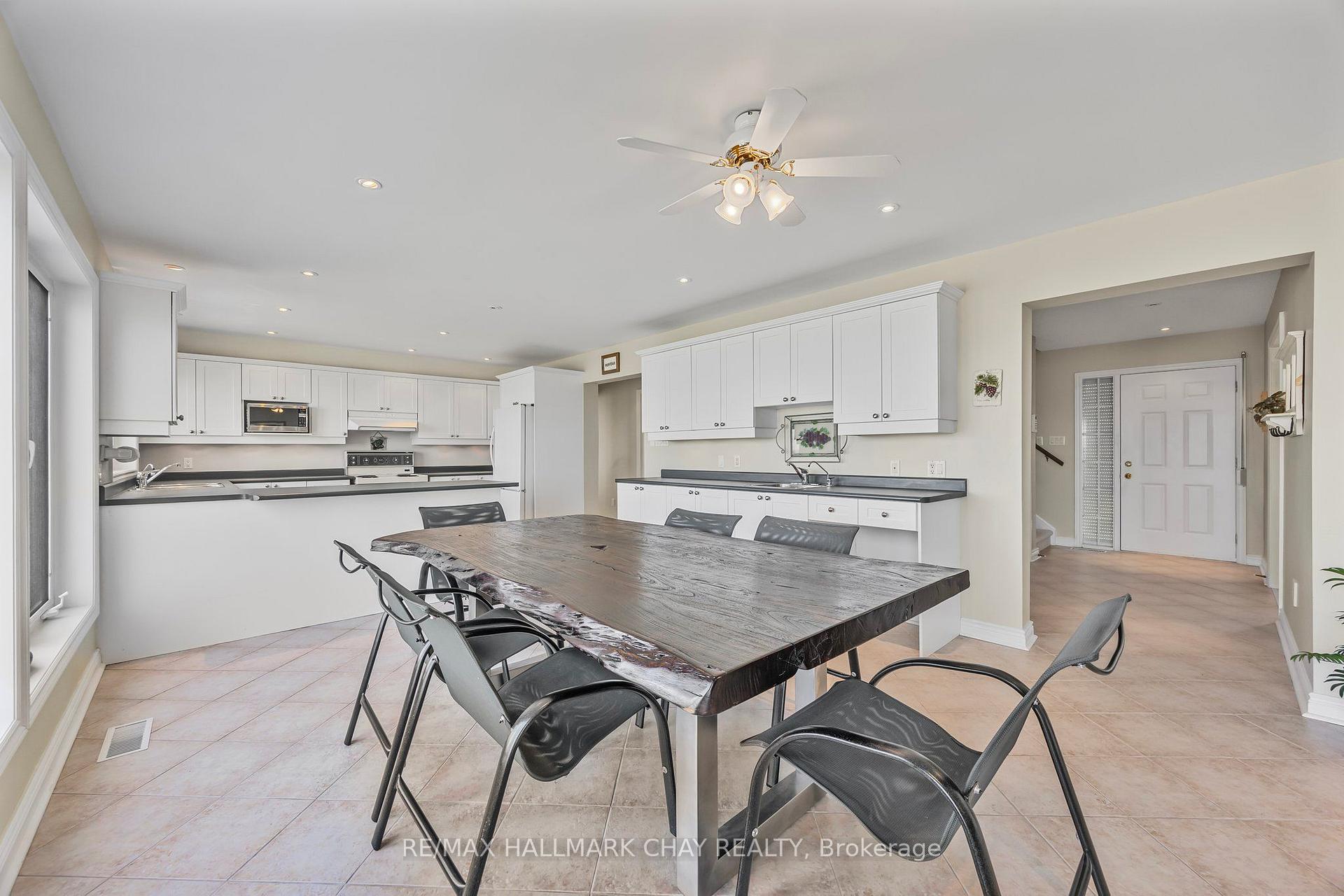 Photo 17 of 2653 Leonard Street, Innisfil, Rural Innisfil — HOMEH