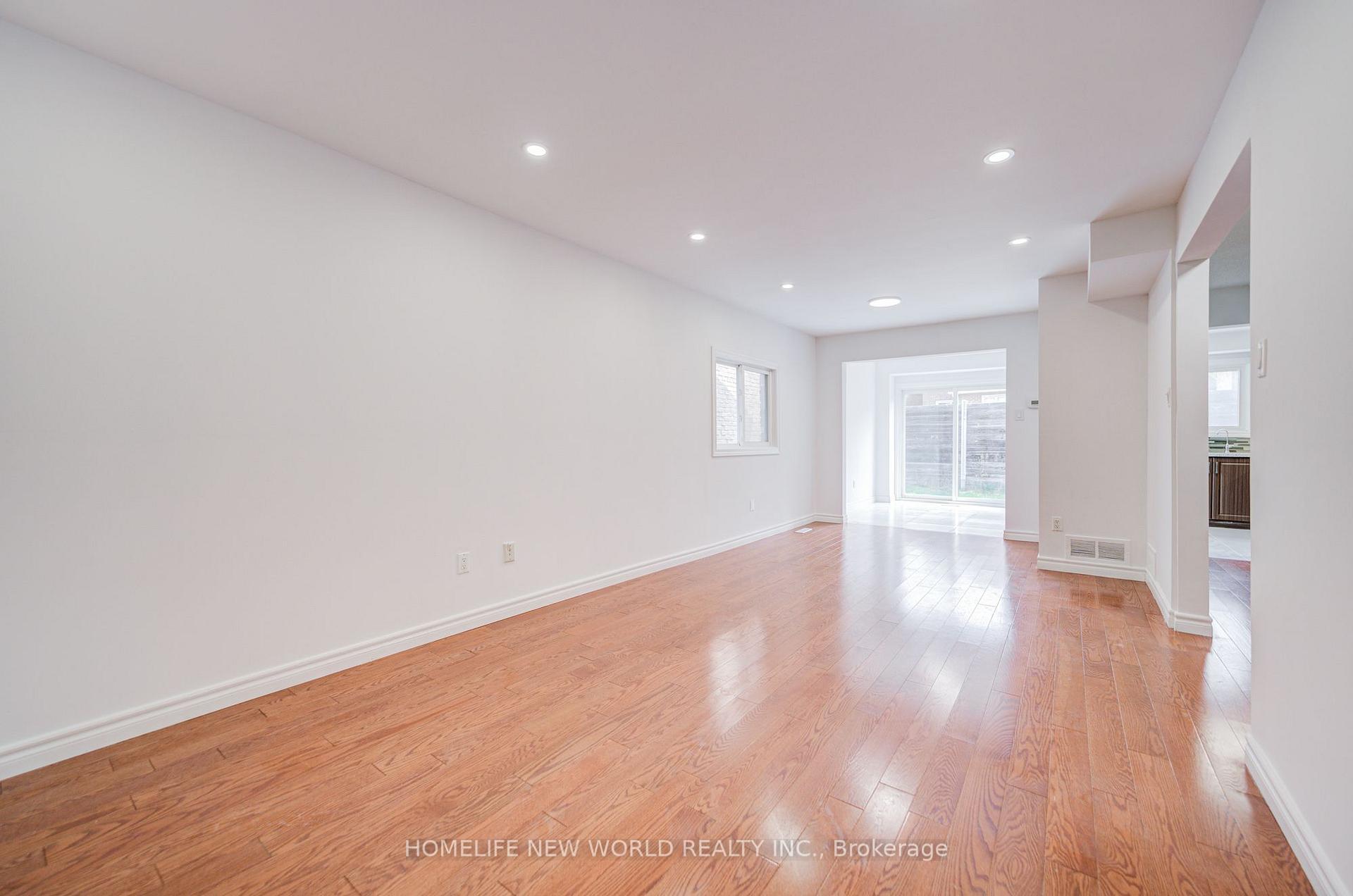 Photo 16 of 94 Hord Crescent, Vaughan, Lakeview Estates — HOMEH