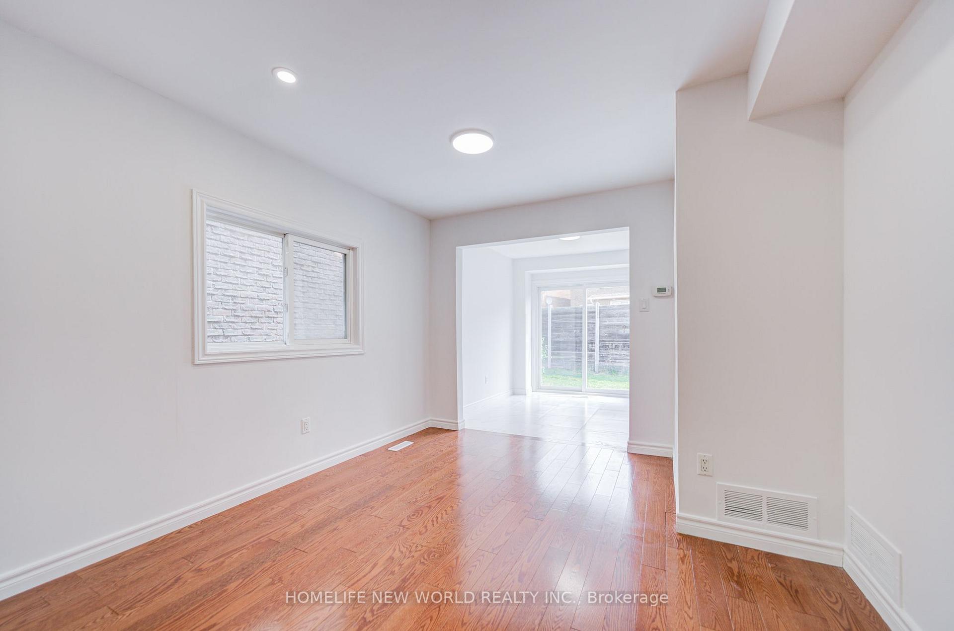 Photo 18 of 94 Hord Crescent, Vaughan, Lakeview Estates — HOMEH