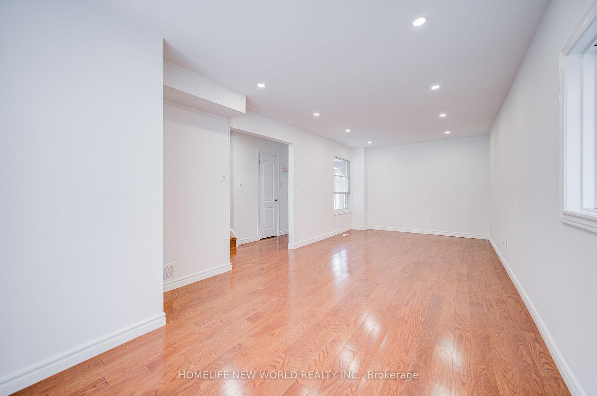 Photo 20 of 94 Hord Crescent, Vaughan, Lakeview Estates — HOMEH