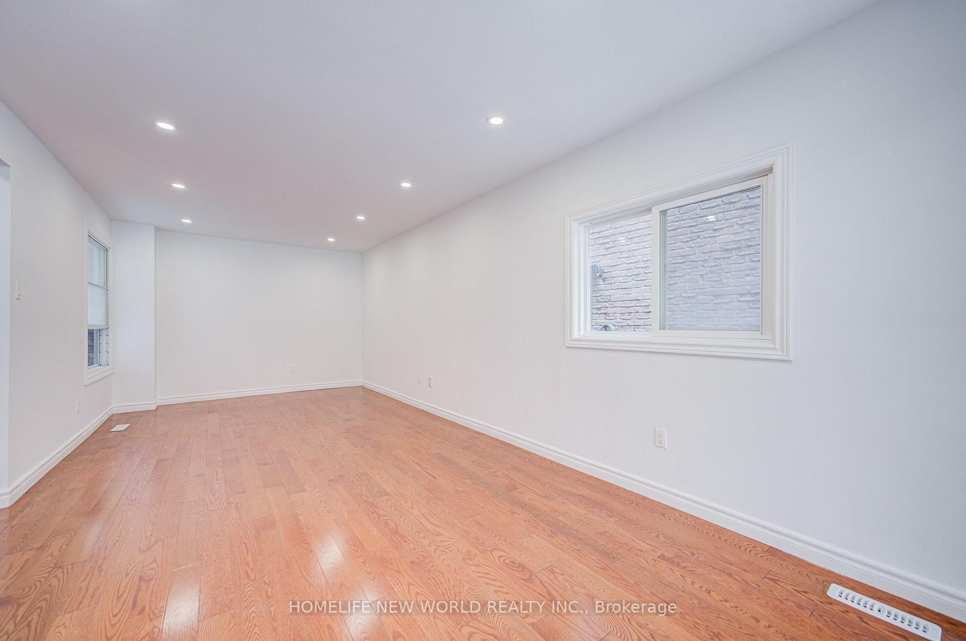 Photo 21 of 94 Hord Crescent, Vaughan, Lakeview Estates — HOMEH