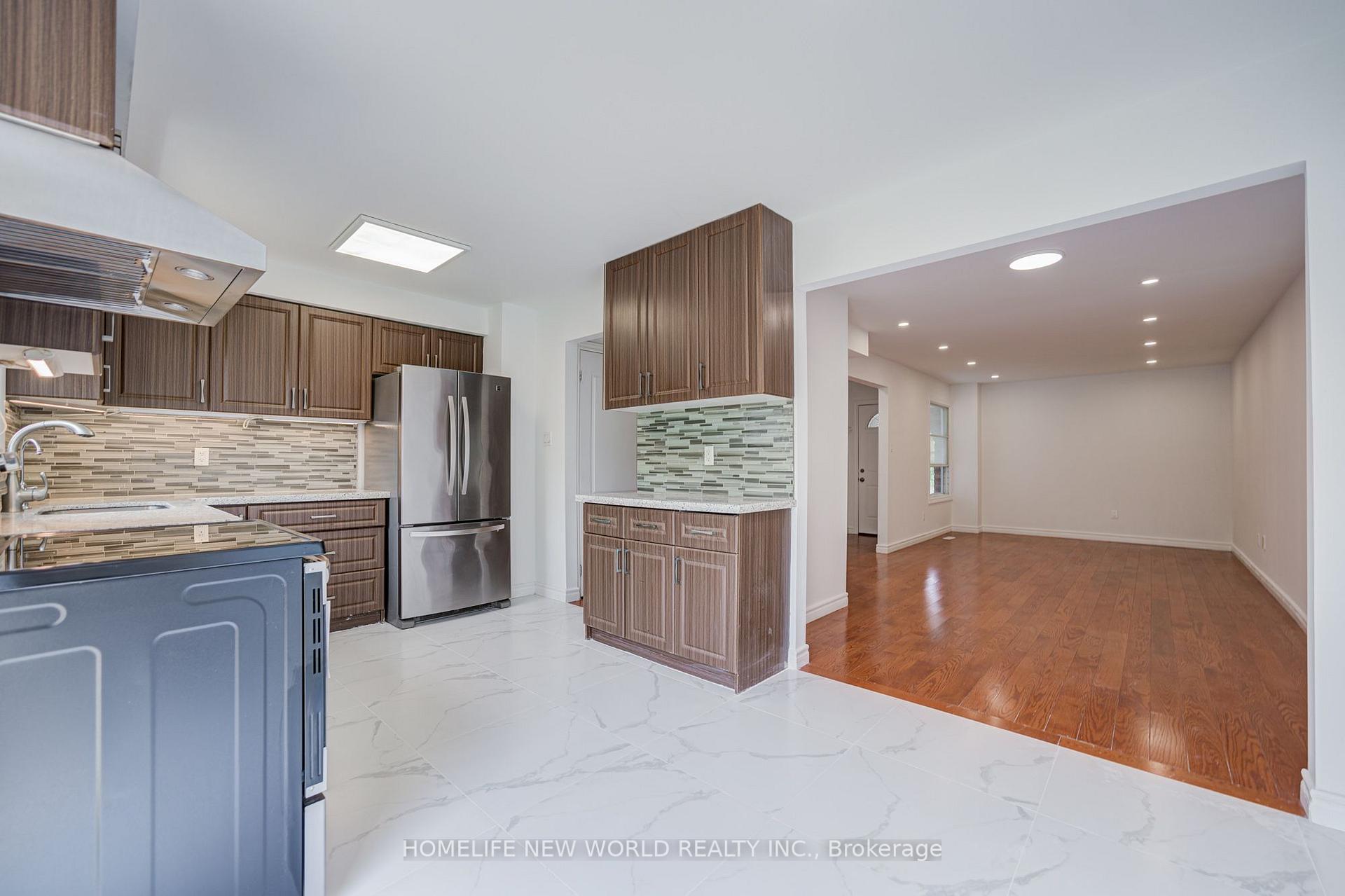 Photo 25 of 94 Hord Crescent, Vaughan, Lakeview Estates — HOMEH