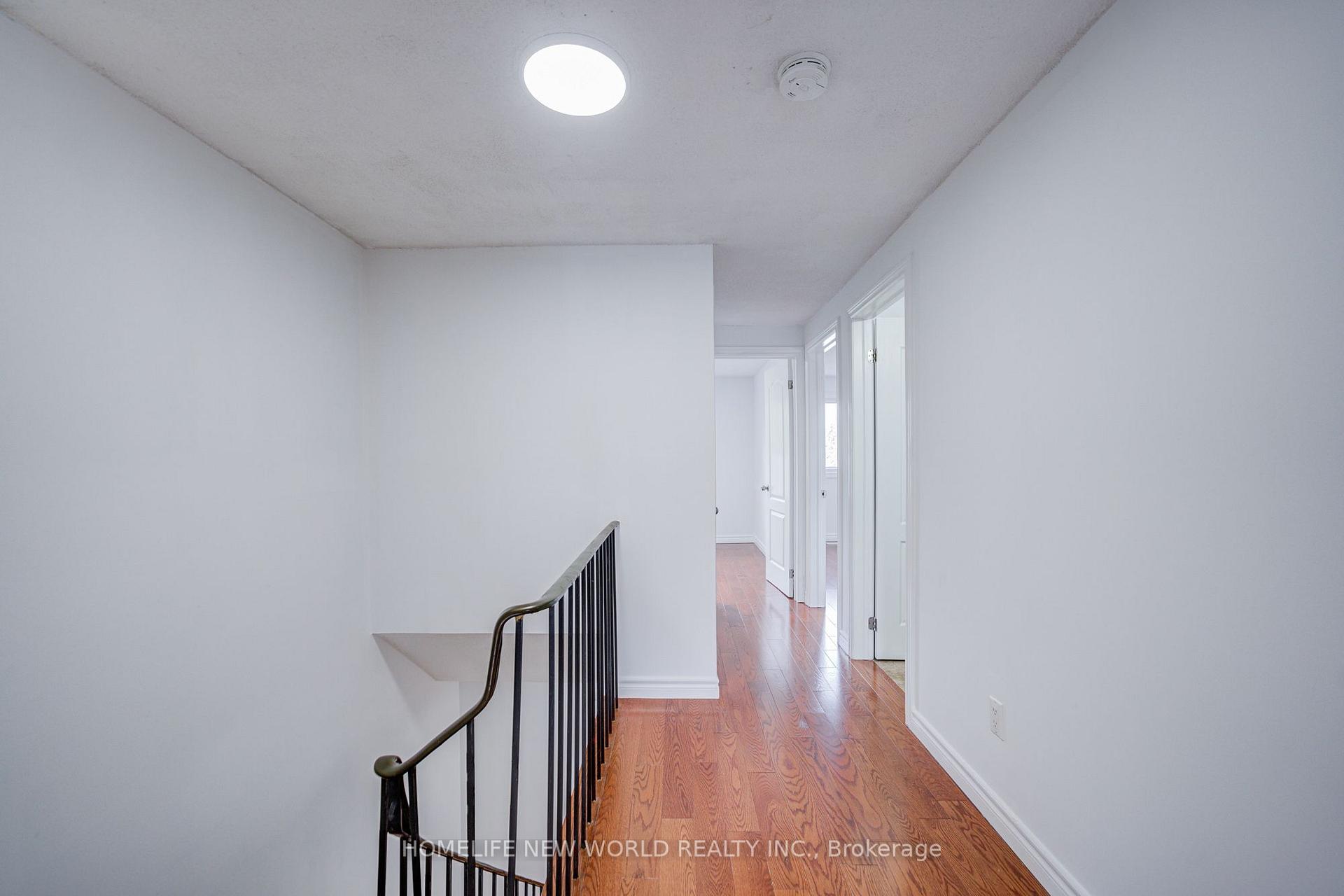 Photo 32 of 94 Hord Crescent, Vaughan, Lakeview Estates — HOMEH
