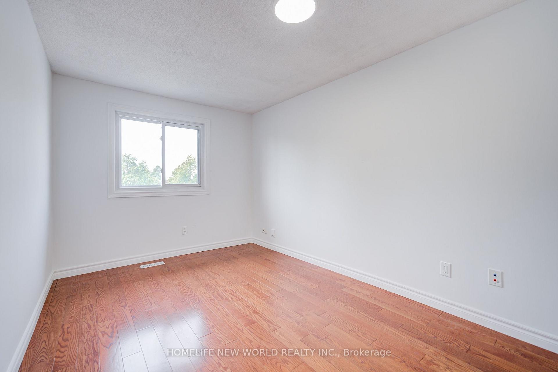 Photo 40 of 94 Hord Crescent, Vaughan, Lakeview Estates — HOMEH